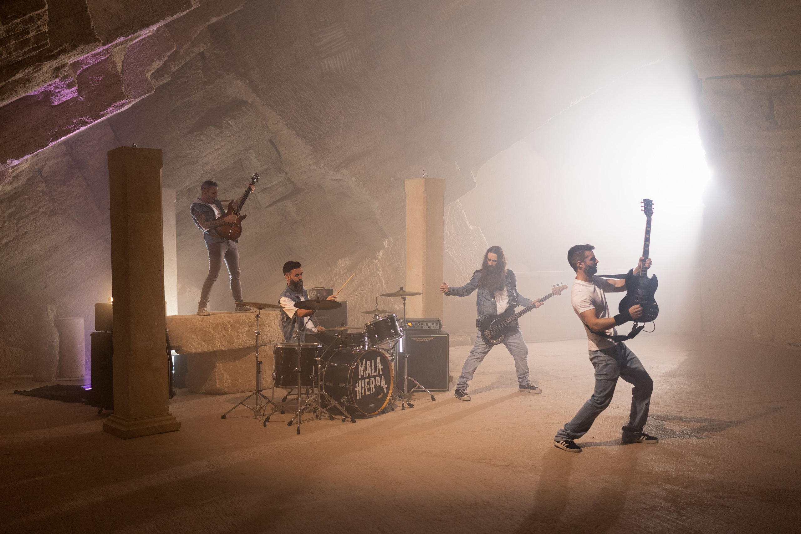 FOTKAI — Medio independiente de música: fotos de conciertos y eventos en España, noticias, agenda e entrevistas