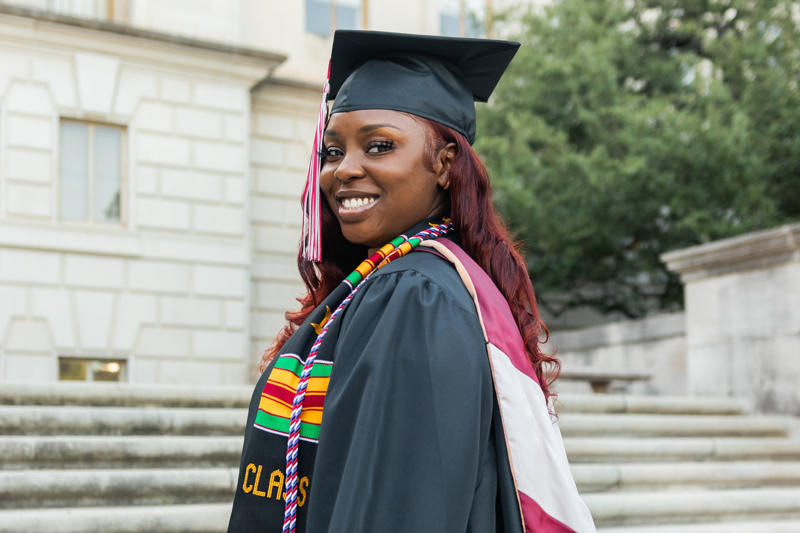 Tiondra’s Campus Senior Shoot