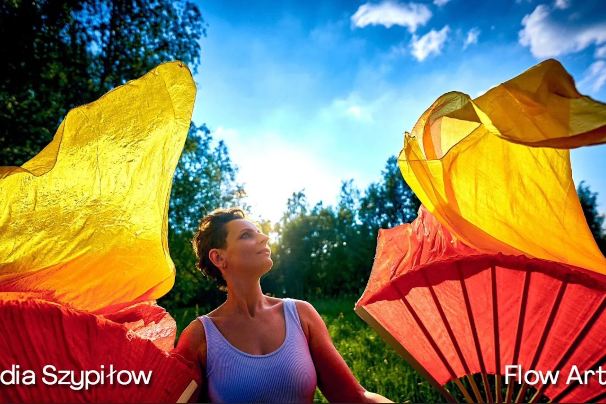 Nadia Szypiłow - Flow Artist - silk fans and flagging