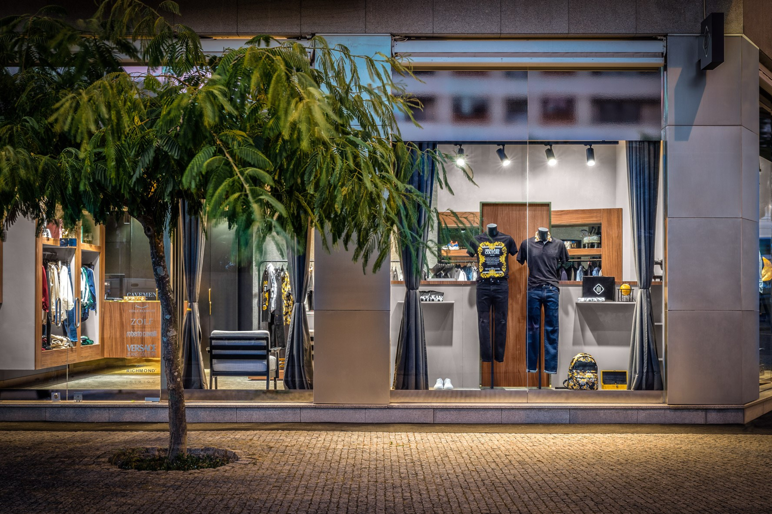 Loja Him. André Fontoura