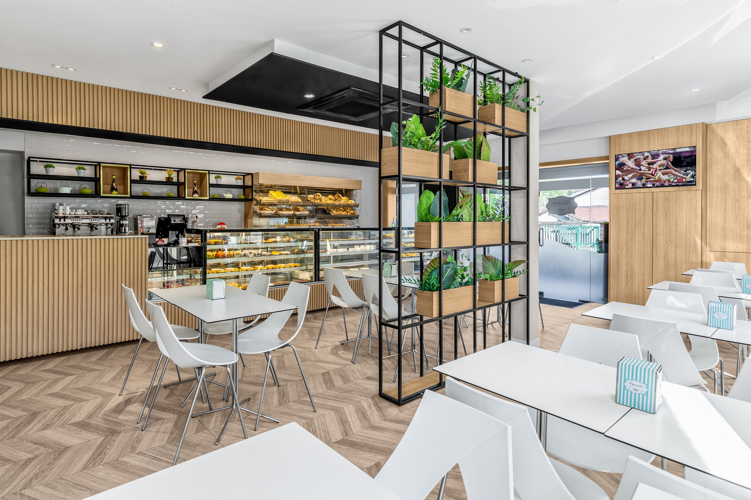 Confeitaria Trigueirinha. André Fontoura