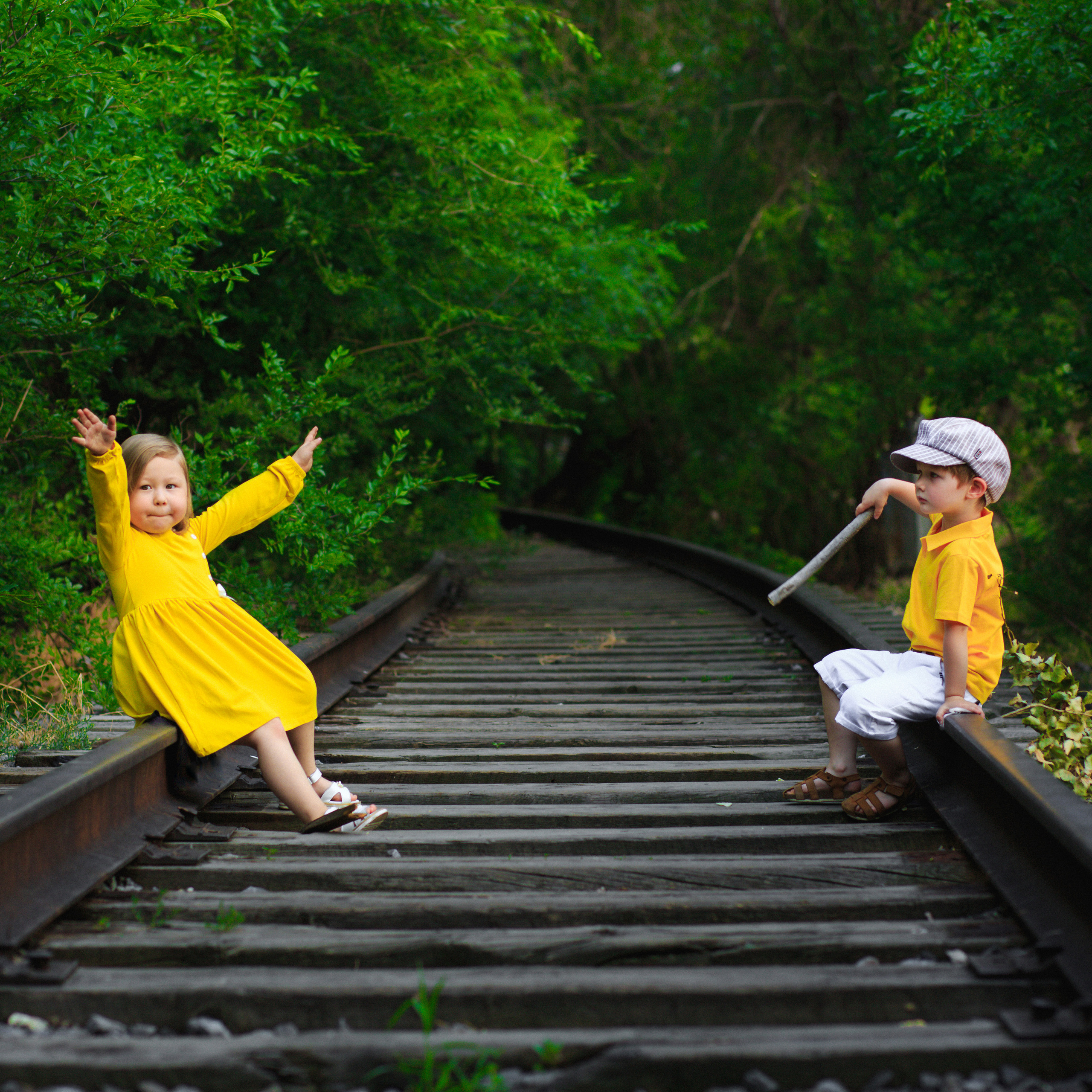 Двое на рельсах. Фотограф в Ташкенте Надежда Исаева