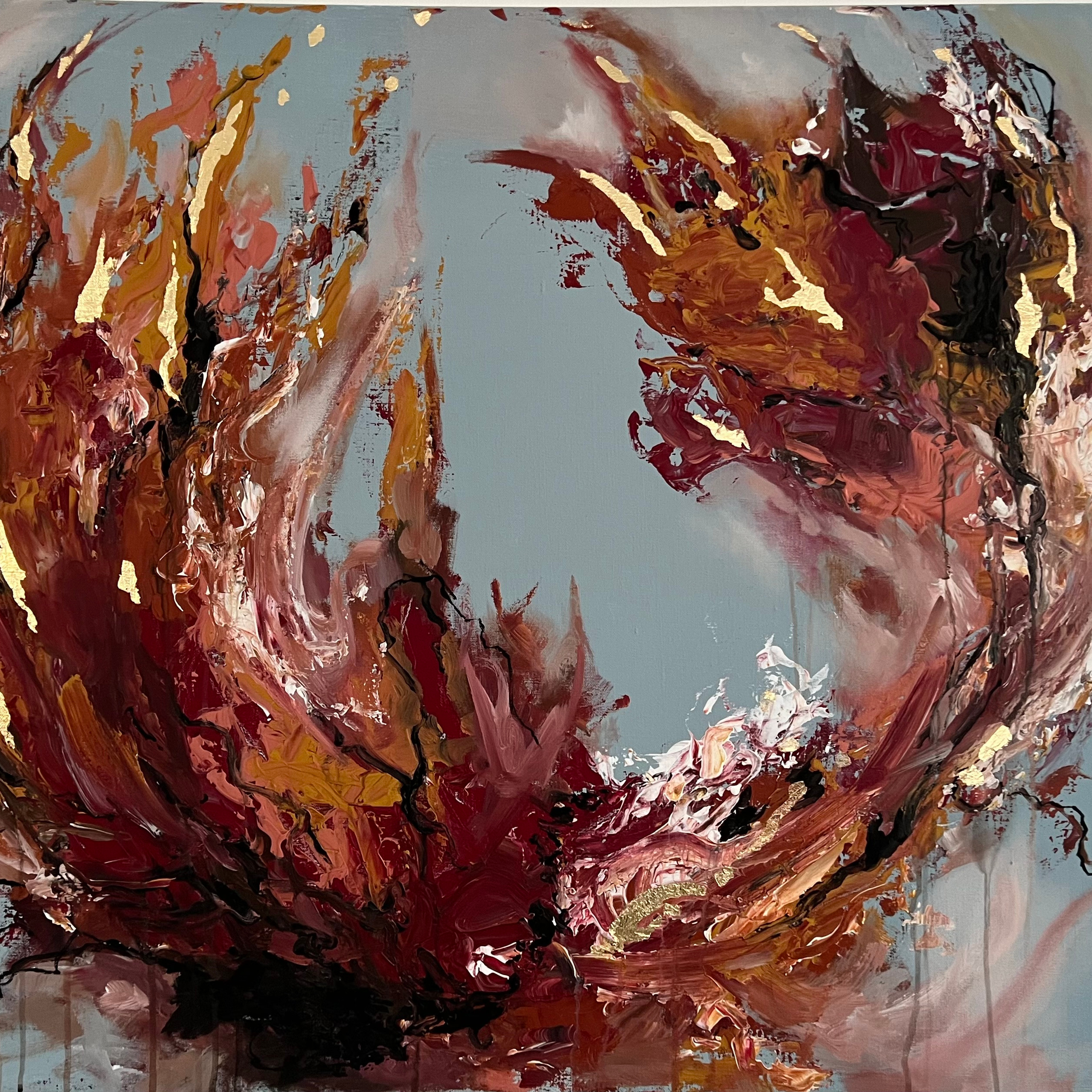 Эмоциональная абстракция в красных оттенках в форме всплеска и огненной вспышки 