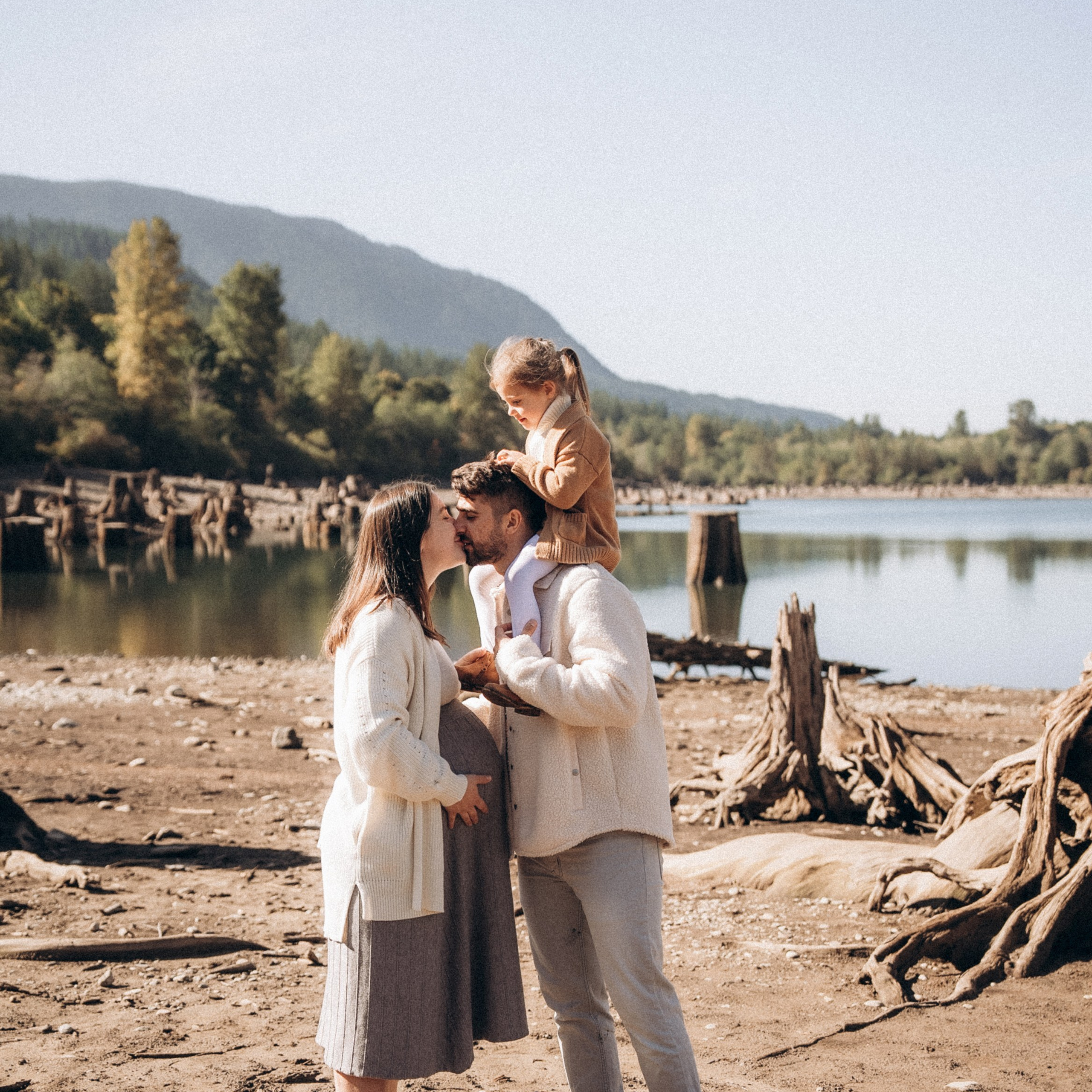 Feedback. Anna Ternova — Wedding & Family Photographer in Seattle