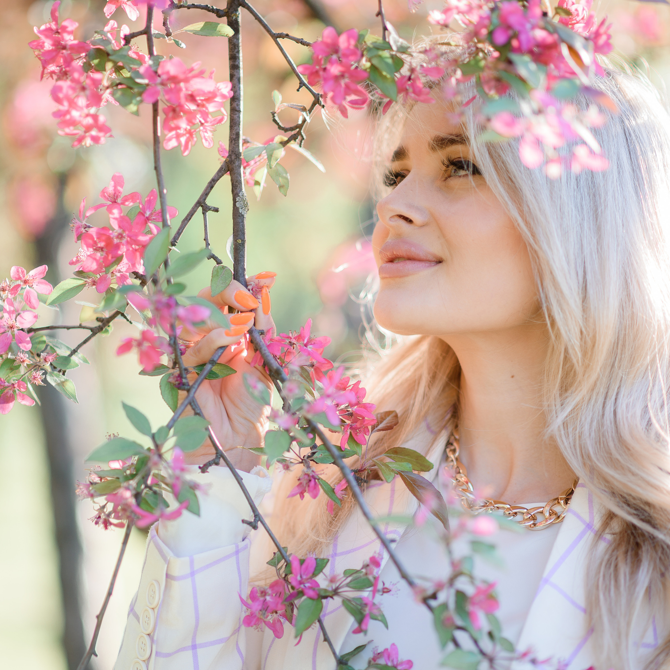 Юля. Весняне цвітіння