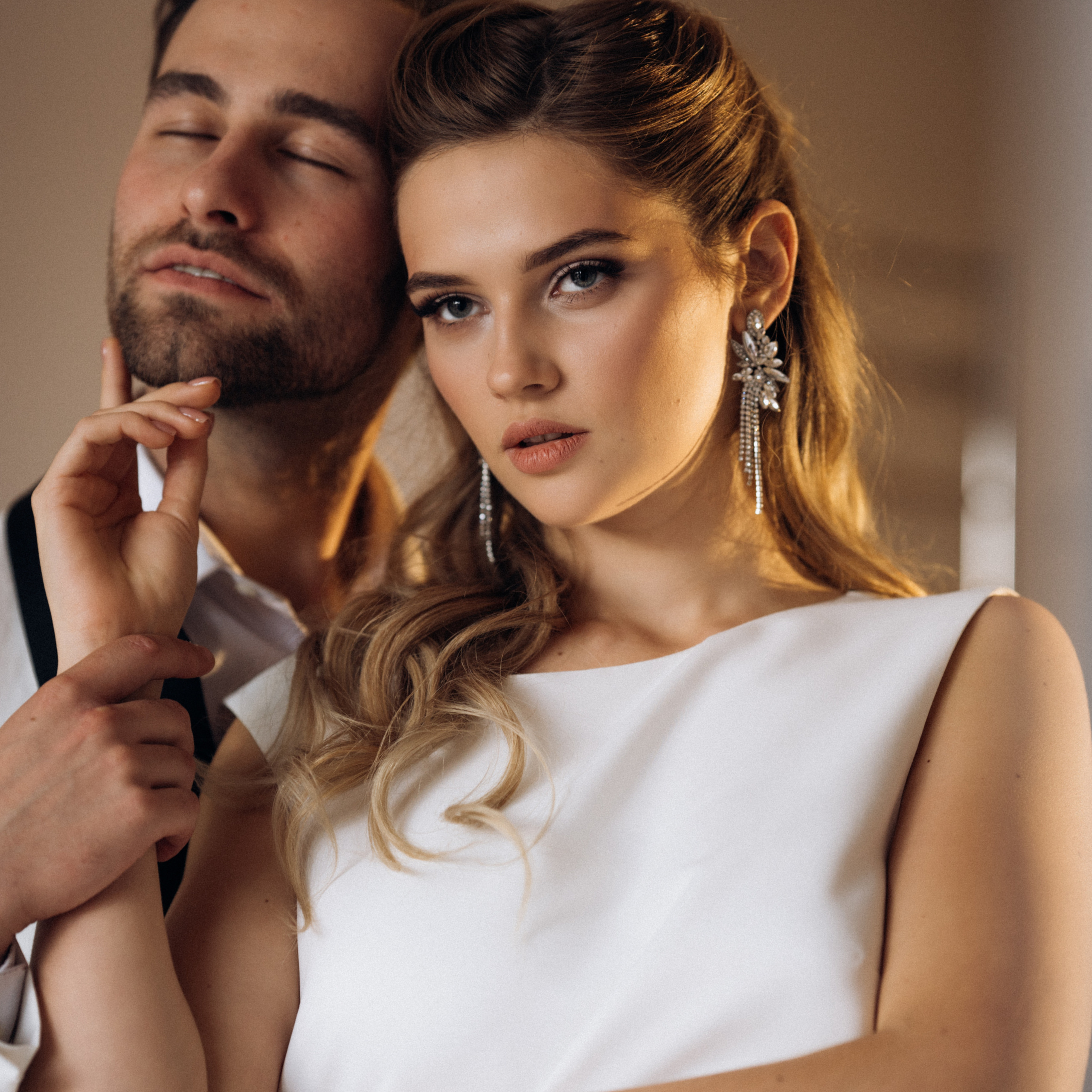 Весільна фотосесія в готелі