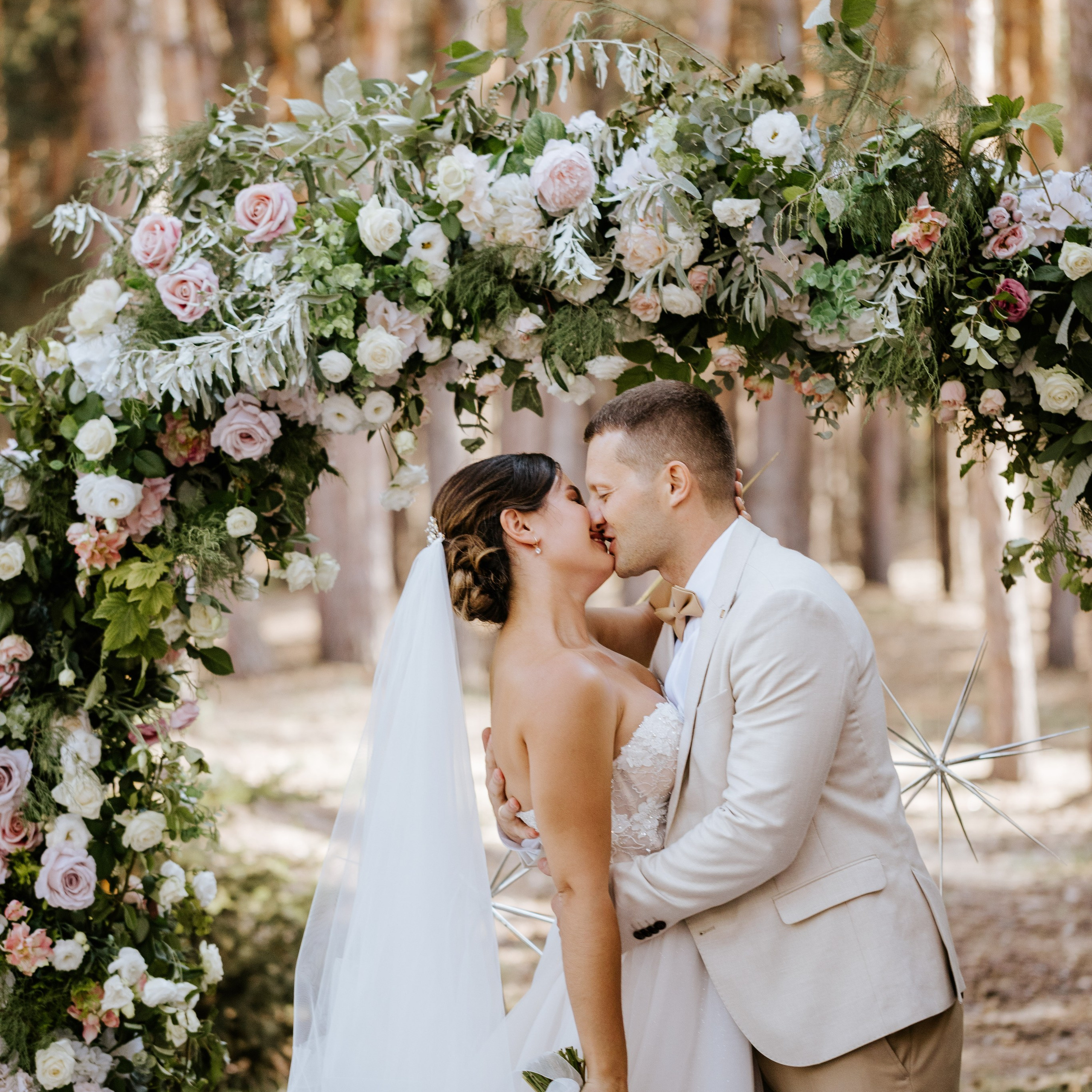 Client Reviews — Wedding & Portrait Photography in Florence, Tuscany & Italy | Kutsan Photography. Wedding Photographer in Florence, Pisa & Tuscany | Candid & Elegant Photography in Italy