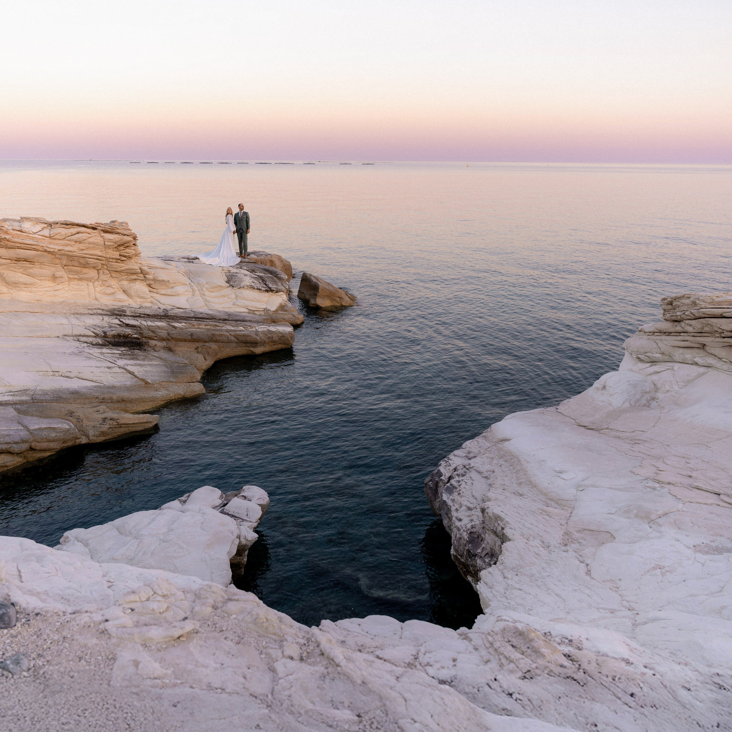 Nikos & Alla, Cyprus