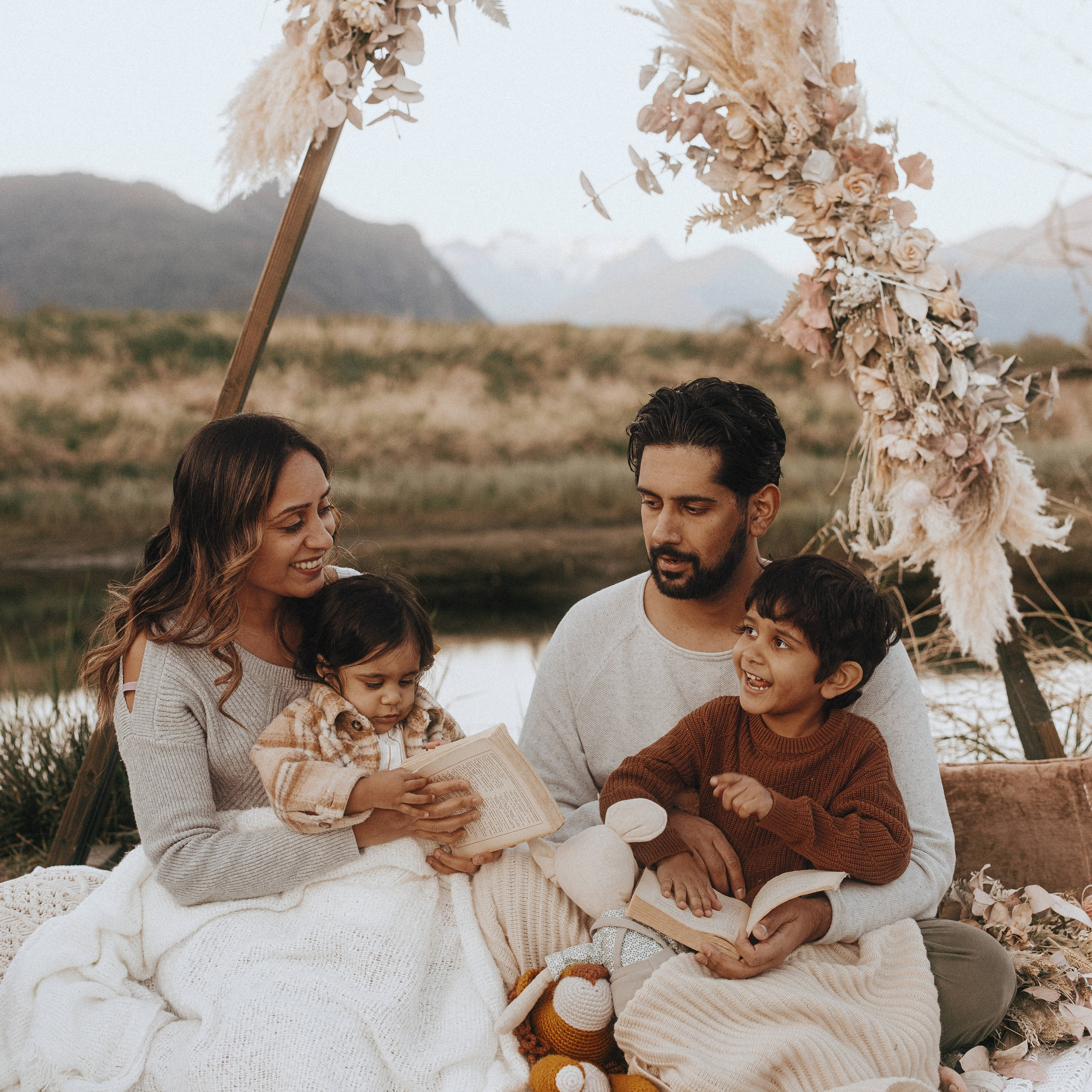 REVIEWS wedding and family photographer n Vancouver. Ivan Skufinsky — wedding and family photographer in Vancouver