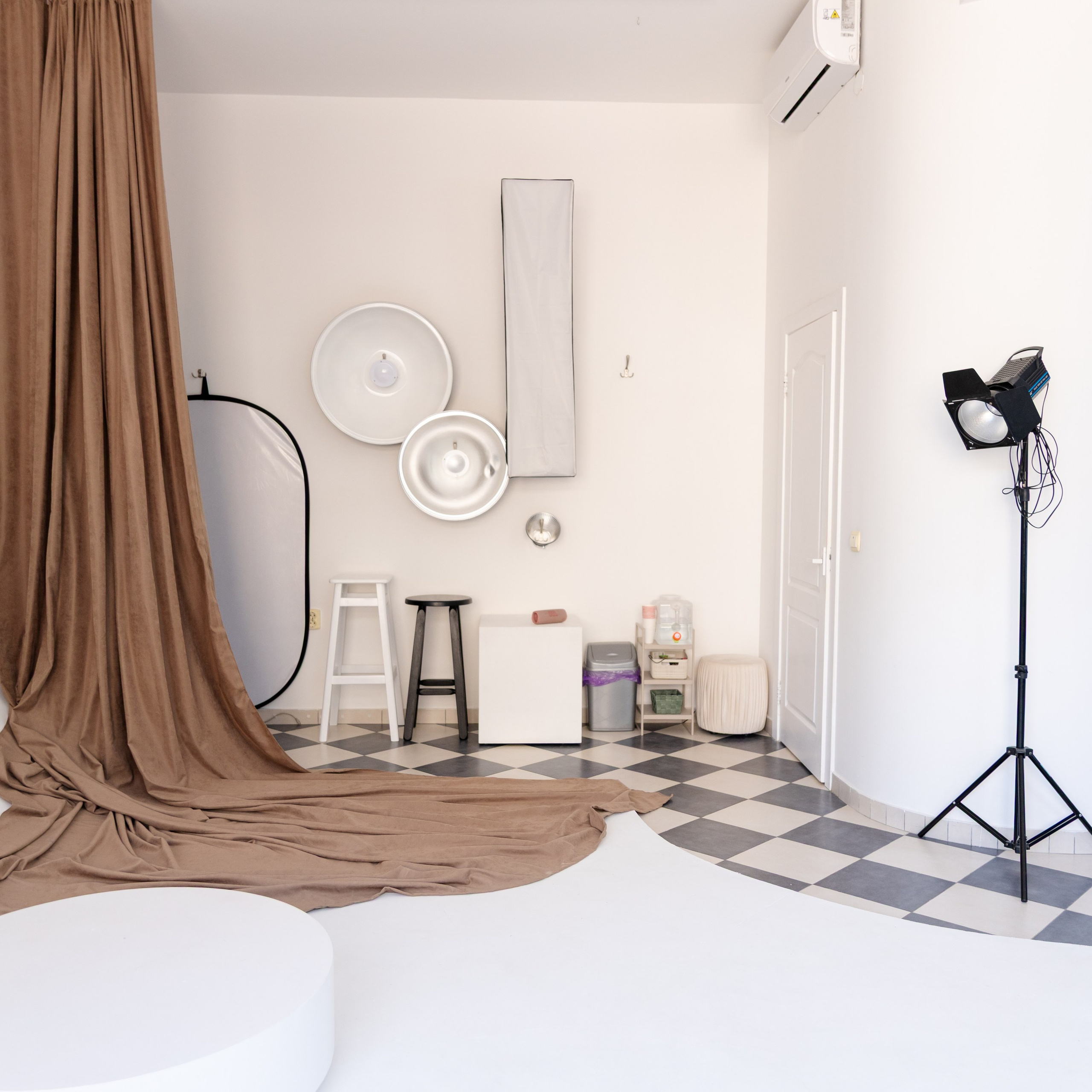 Зал з циклорамою