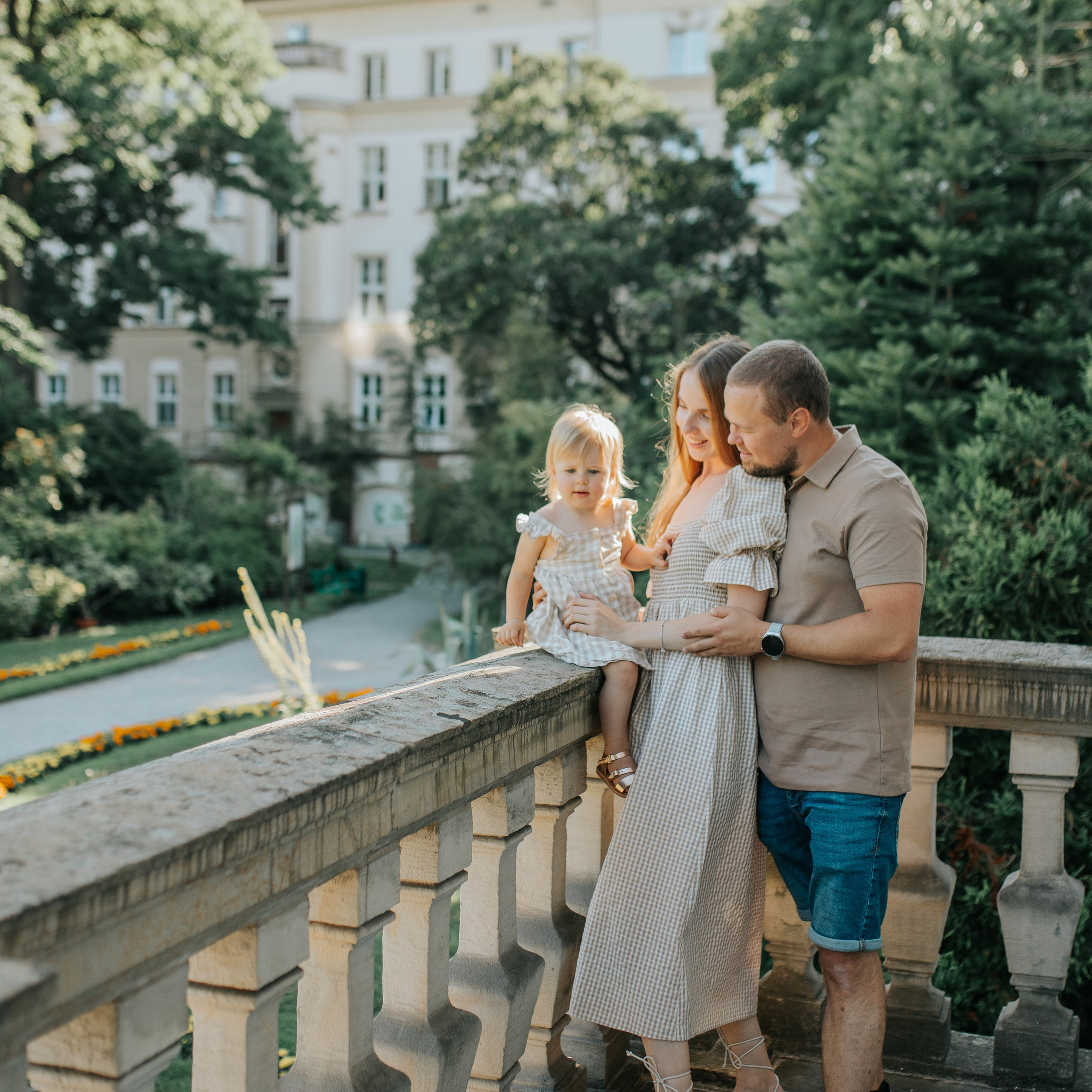 Reviews. Photographer