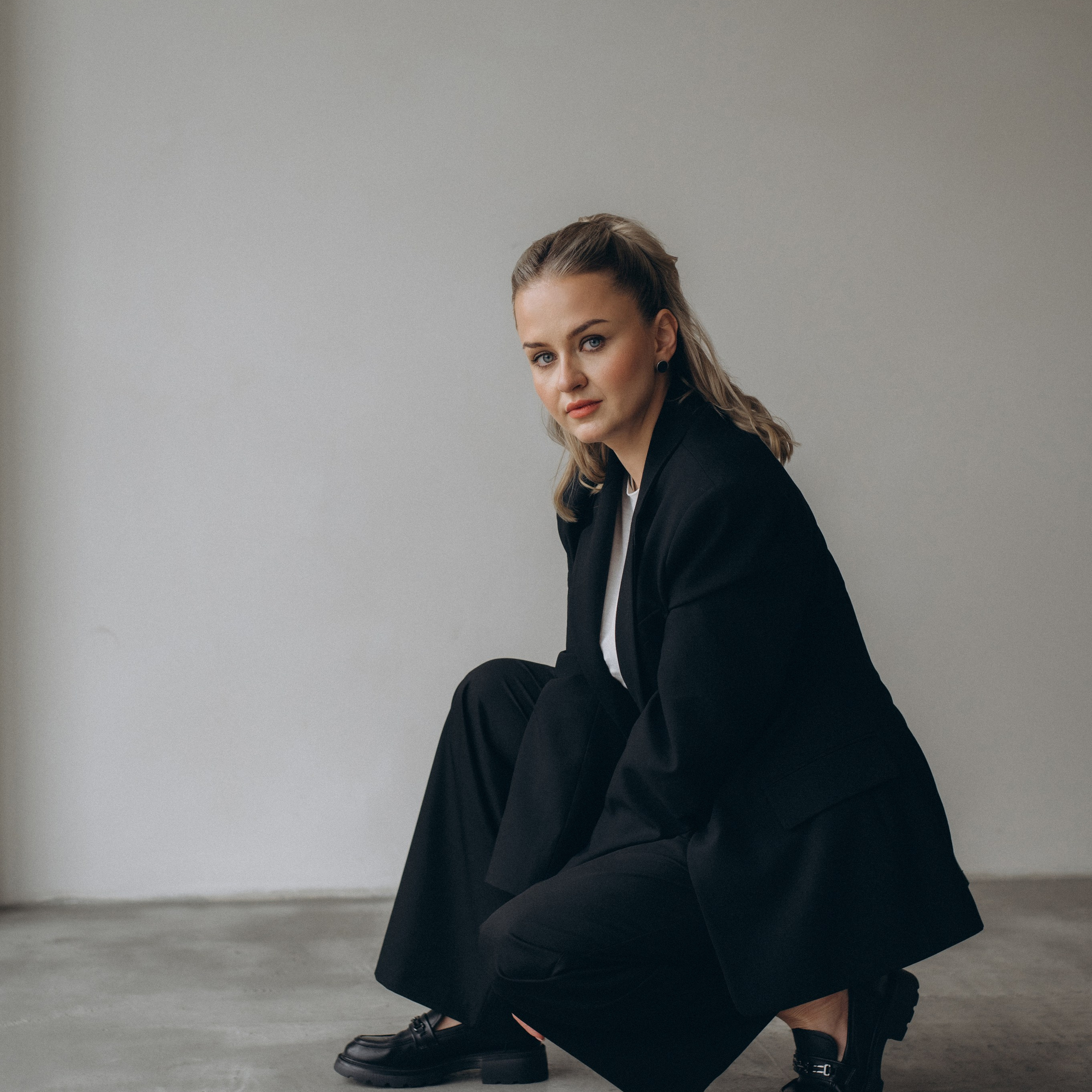 Індивідуальна фотосесія Тернопіль, портретний фотограф Тернопіль, портретна фотосесія, фотосесія у&nbsp;студії, фотосесія лікаря ендокринолога