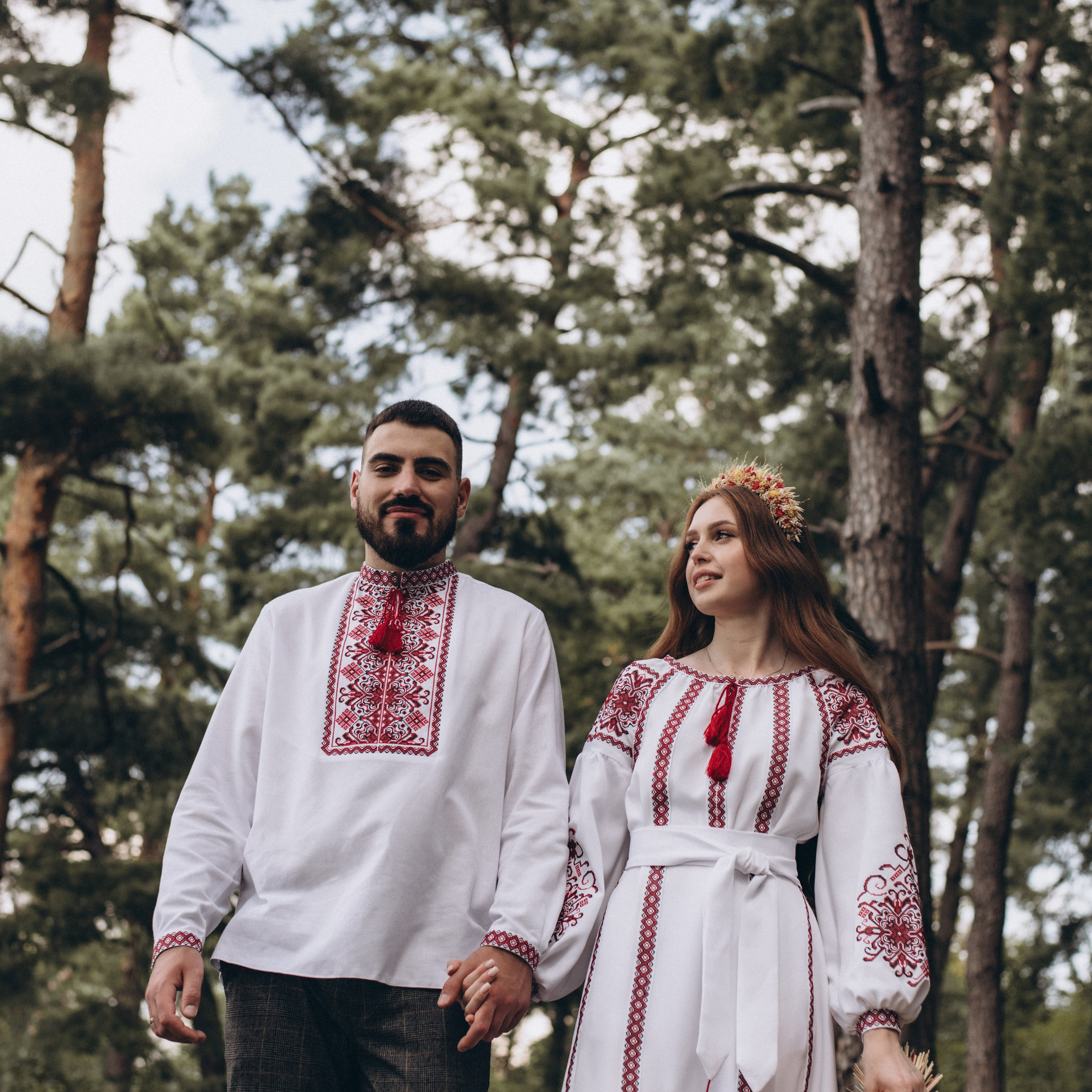 Сімейна фотосесія в українському стилі, зйомка у вишиванках Тернопіль, портретний фотограф Тернопіль Львів