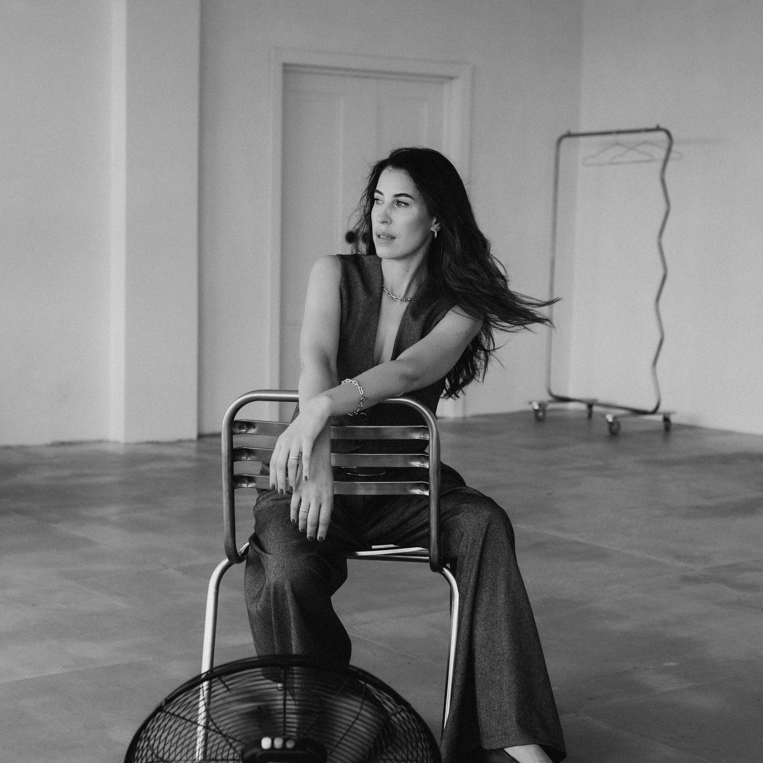 Портретна фотосесія, індивідуальна фотосесія Тернопіль, портретний фотограф Тернопіль, студійна фотосесія Тернопіль, фотосесія у студії