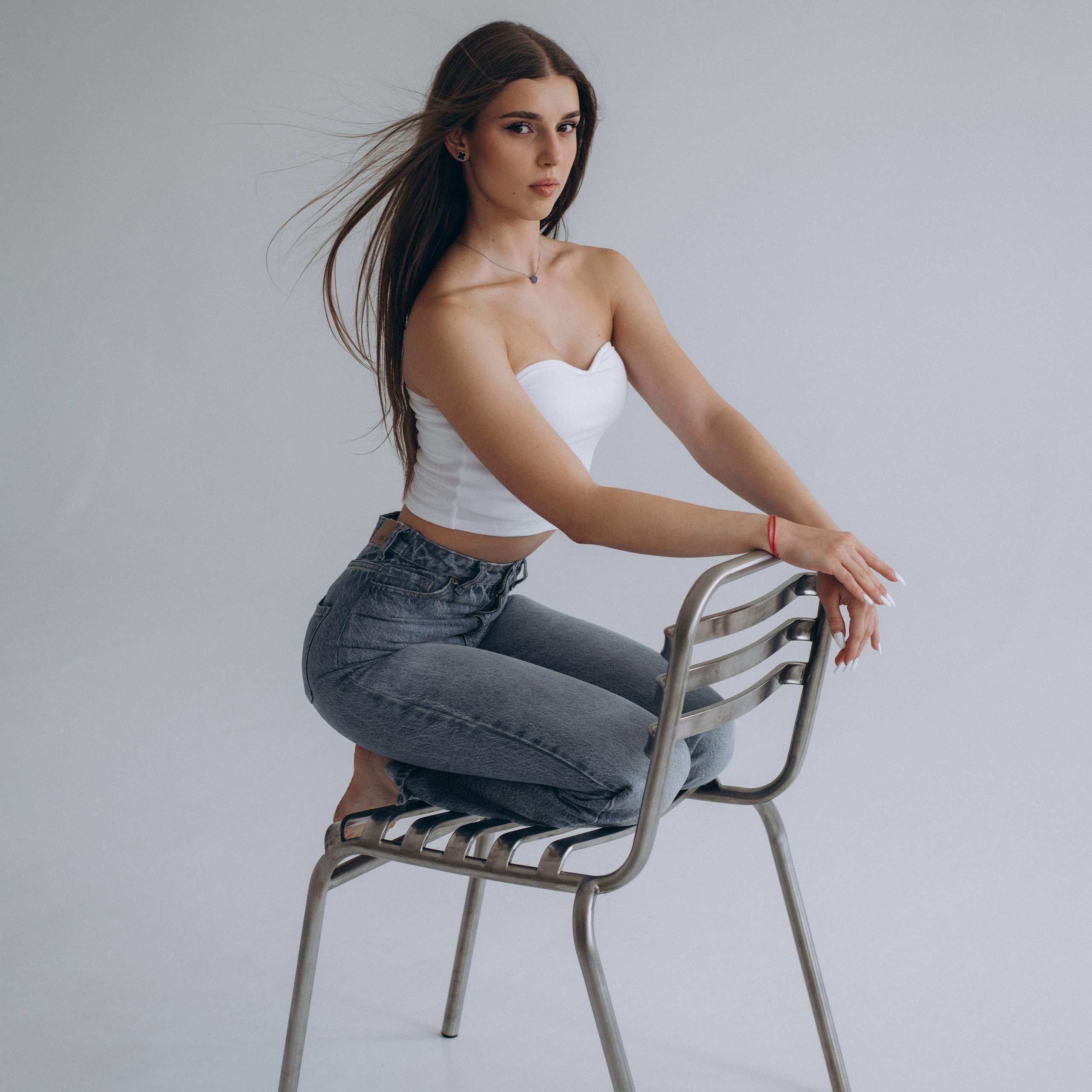 Портретна фотосесія, індивідуальна фотосесія Тернопіль, портретний фотограф Тернопіль, студійна фотосесія Тернопіль, фотосесія у студії