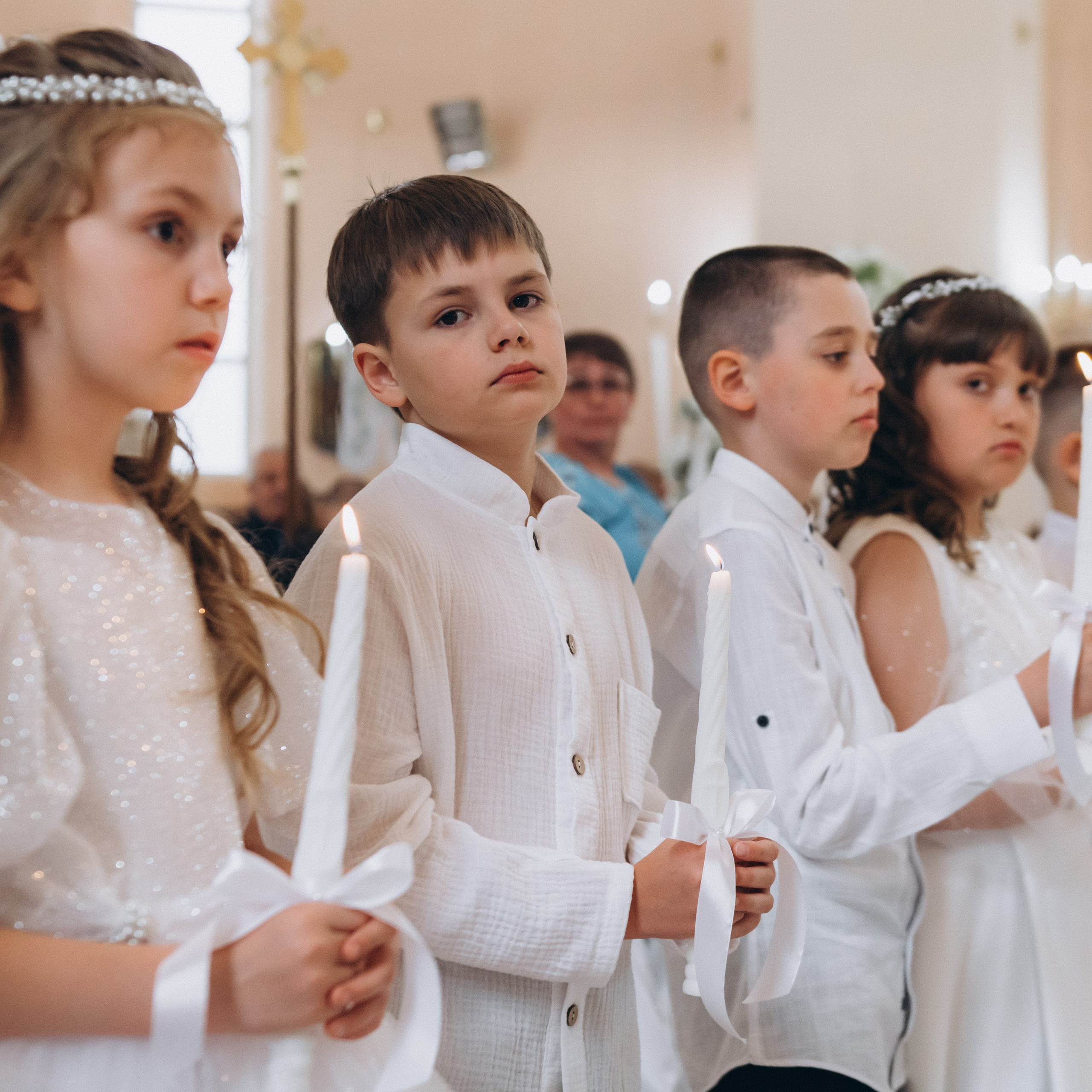 Фотосесія Причастя Тернопіль, зйомка Причастя, фотограф на Причастя Тернопіль, Причастя Львів, церква Петра і Павла