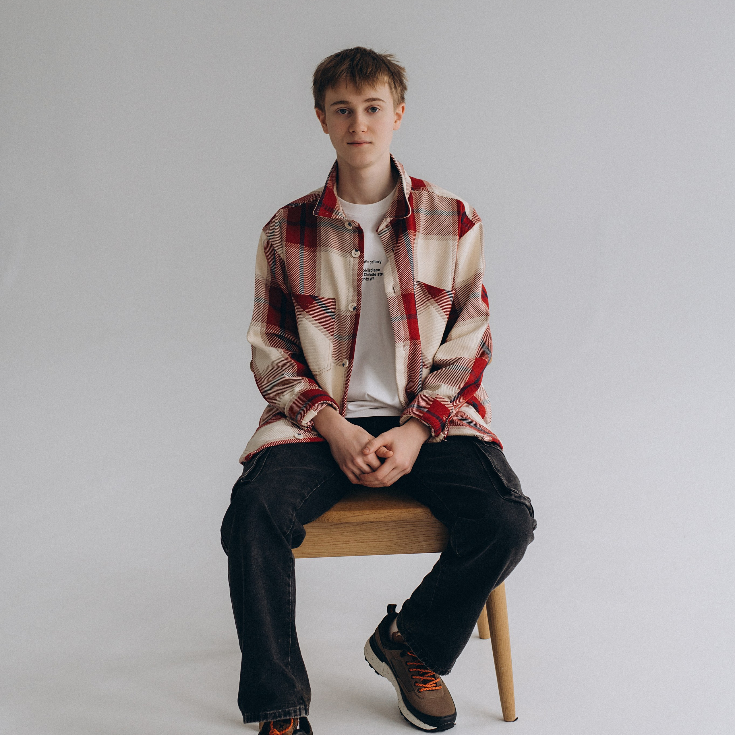 Фотосесія мама і син, сімейна фотосесія Тернопіль, зйомка мами з сином, сімейний фотограф Тернопіль, зйомка з домашнім улюбленцем