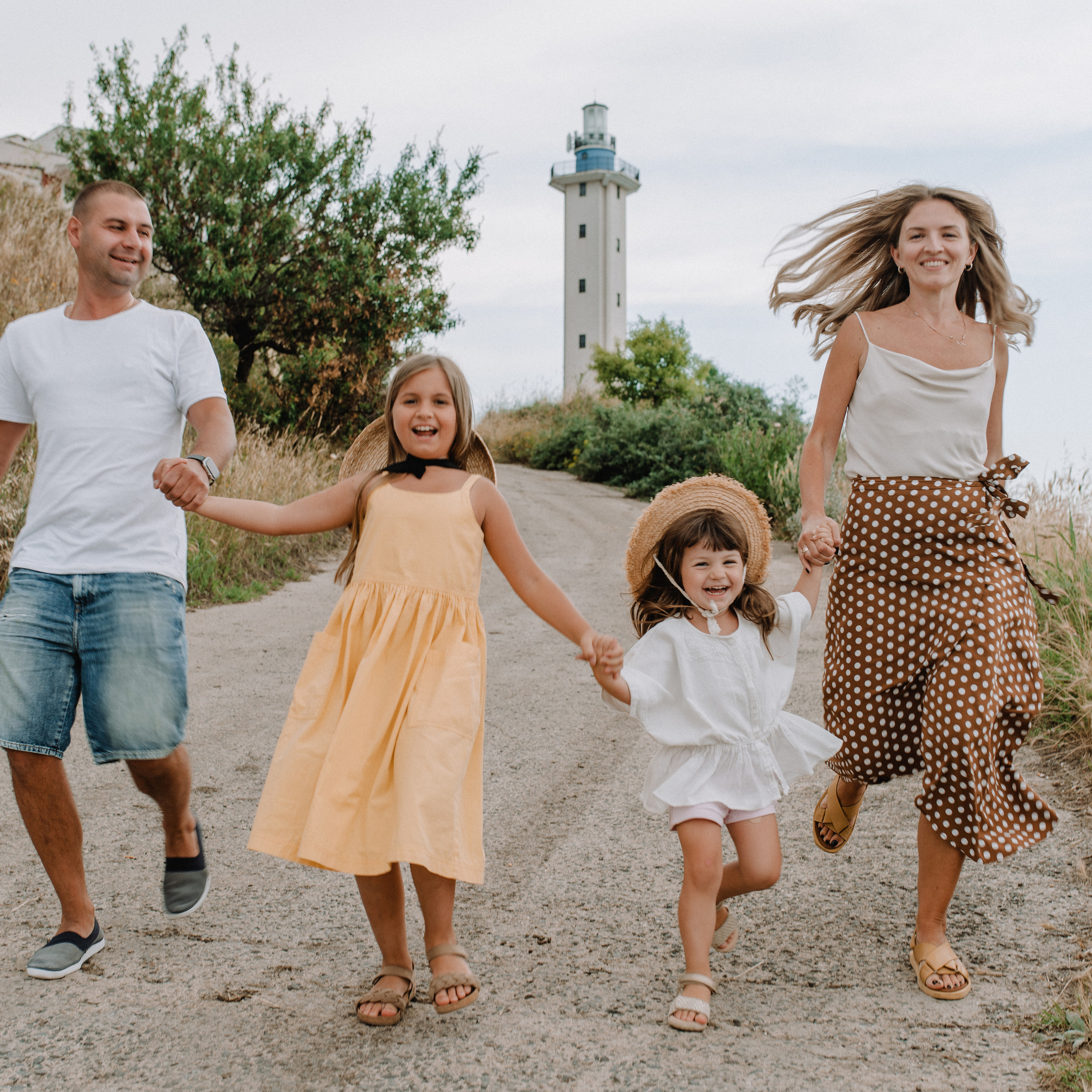 Feedback. Family photography in Europe. Vienna, Bratislava, London, Dublin, Copenhagen, Amsterdam, Barcelona