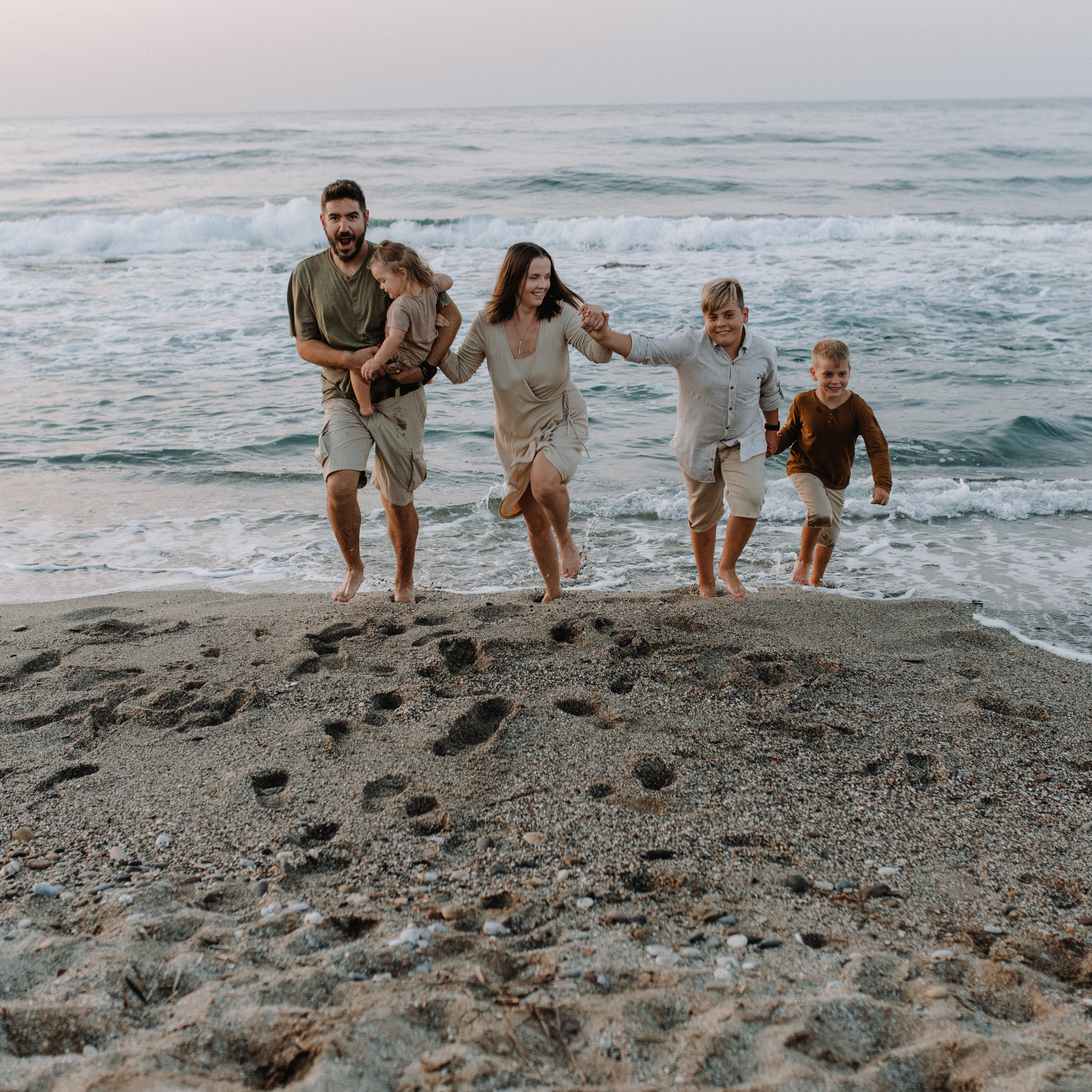 Feedback. Family photography in Europe. Vienna, Bratislava, London, Dublin, Copenhagen, Amsterdam, Barcelona