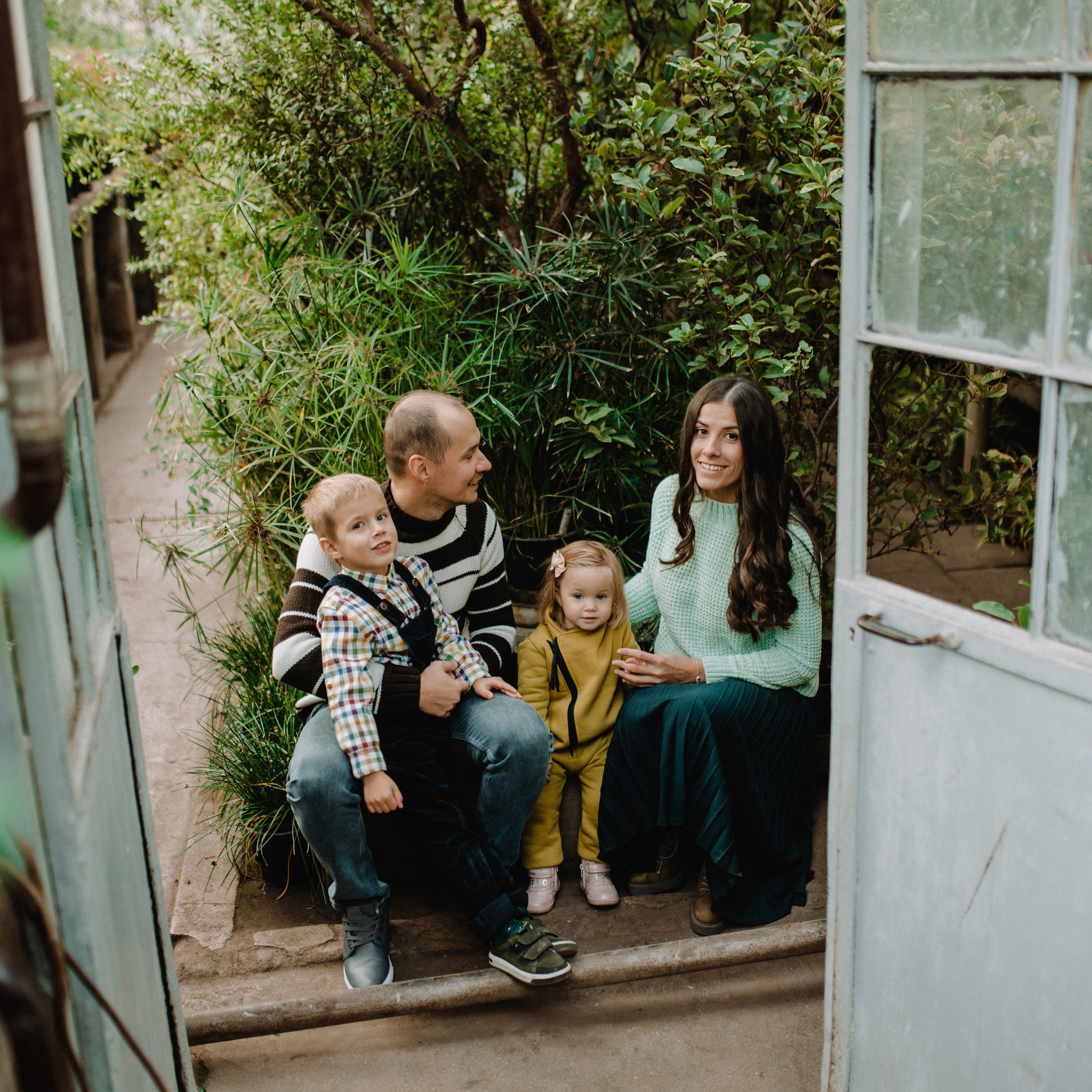 Feedback. Family photography in Europe. Vienna, Bratislava, London, Dublin, Copenhagen, Amsterdam, Barcelona