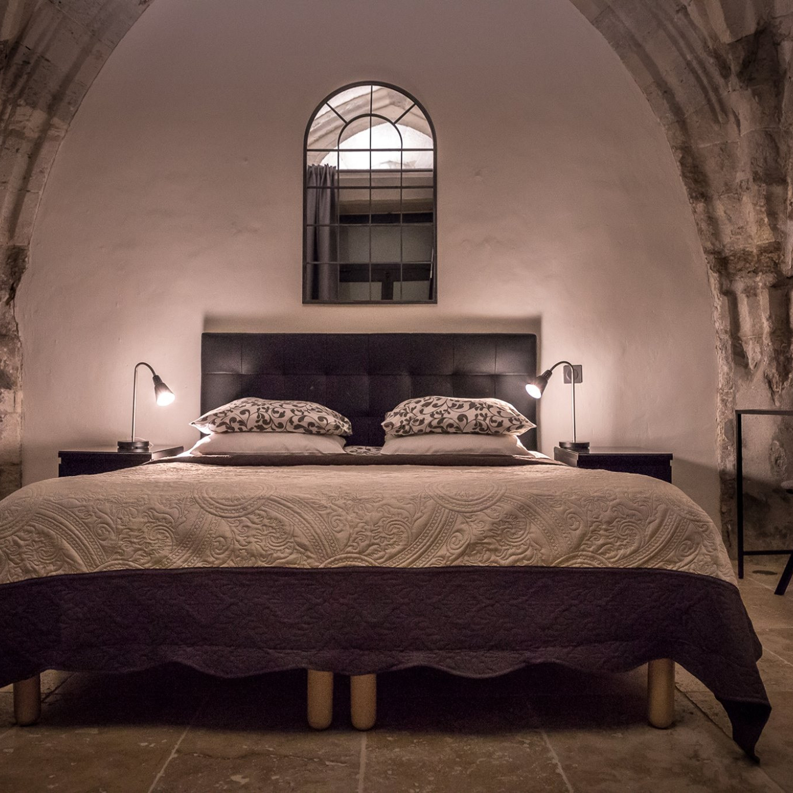 Apartment in a medieval chapel, Avignon
