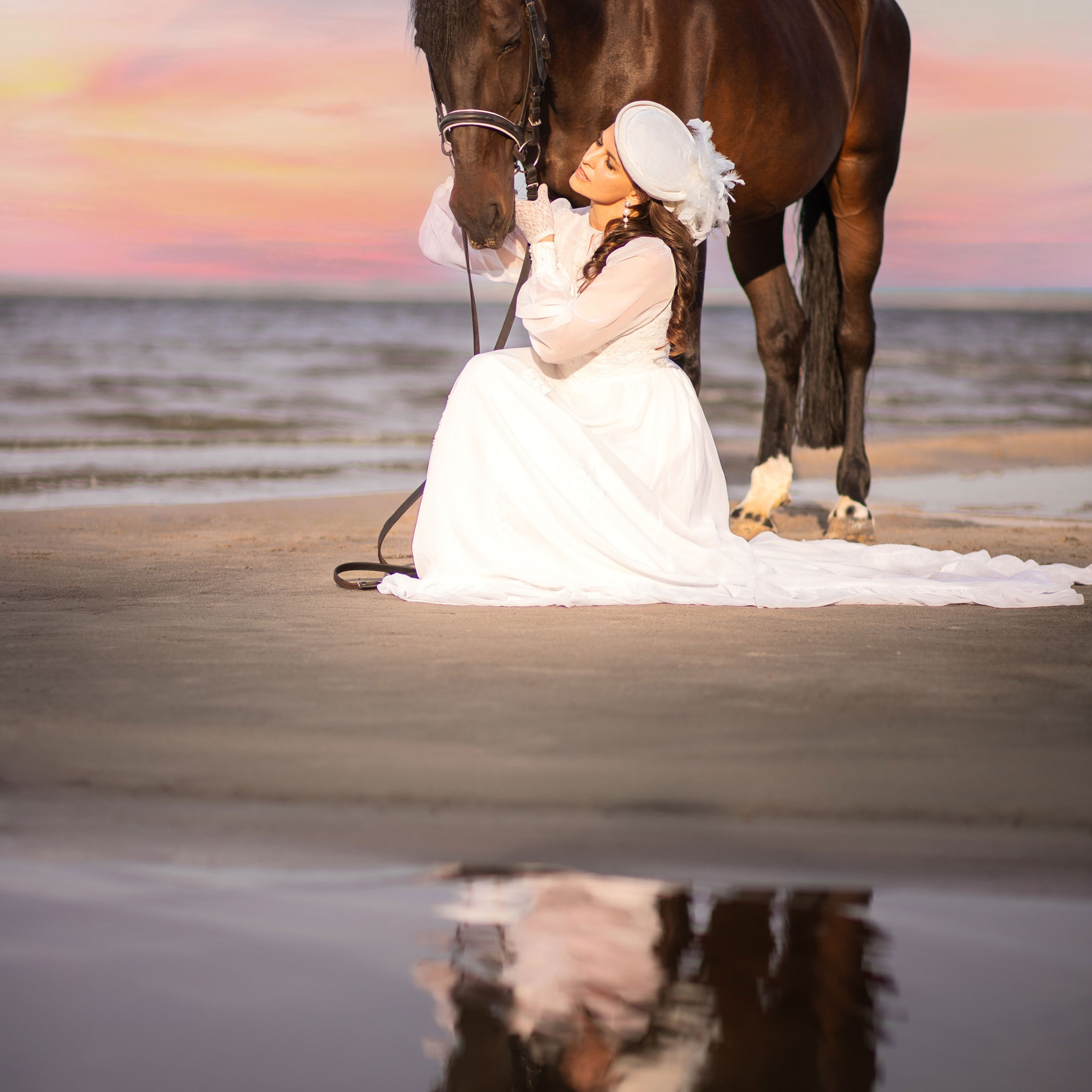 Фотосесія з кіньми на березі моря