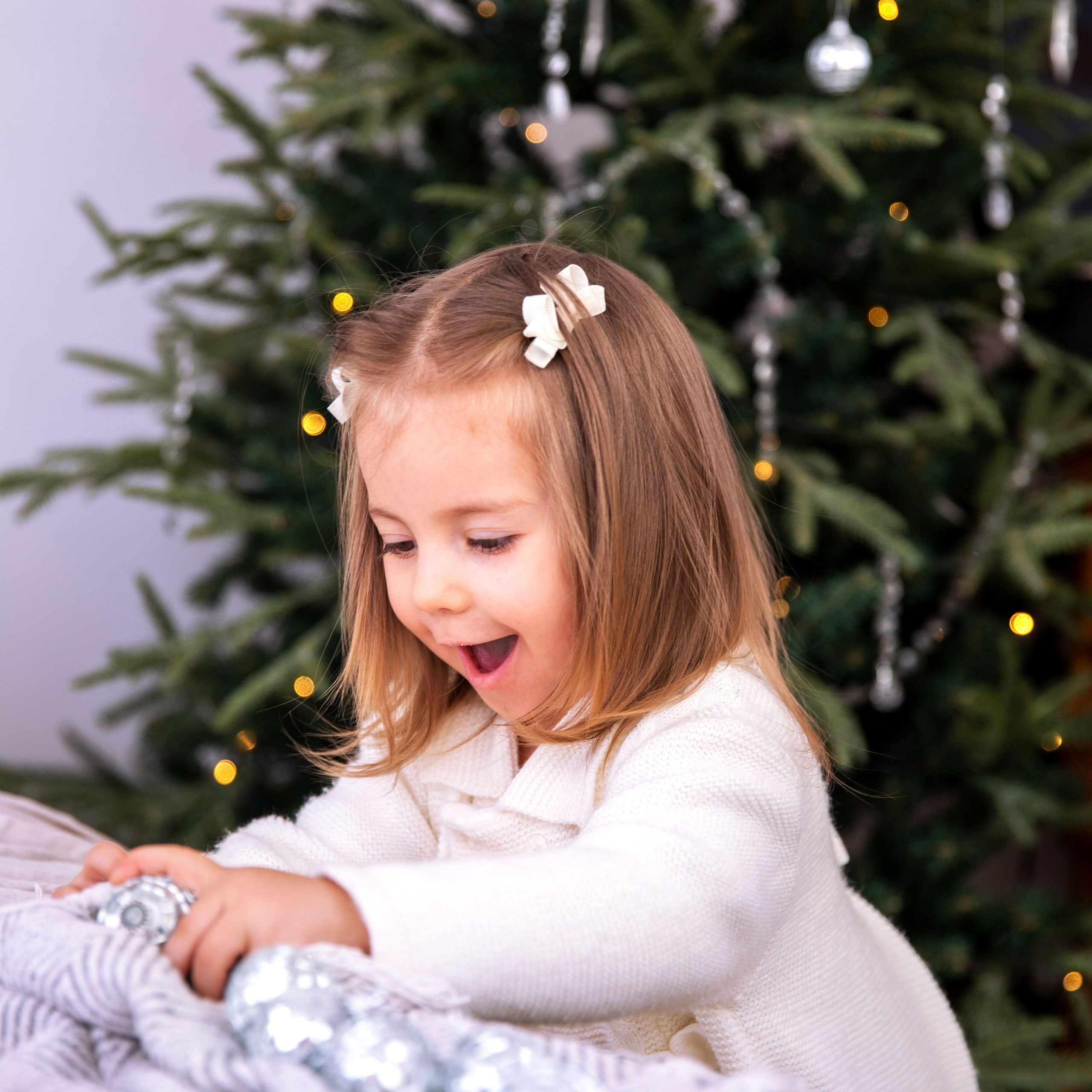 Дитяча новорічна фотосесія Марійки з мамою Яною