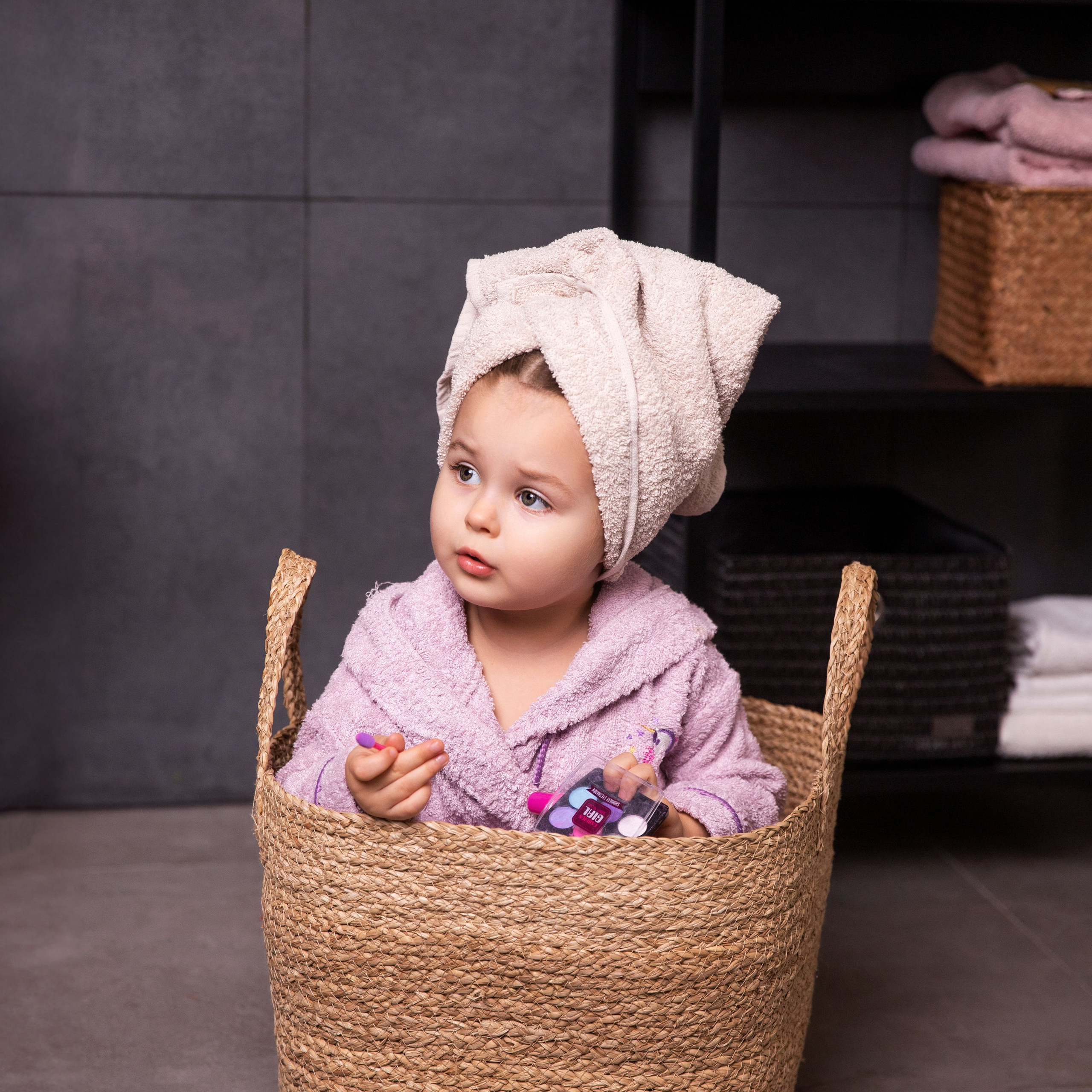 Дитяча весняна зйомка з Улечкою «Дівчата - вони такі дівчата»