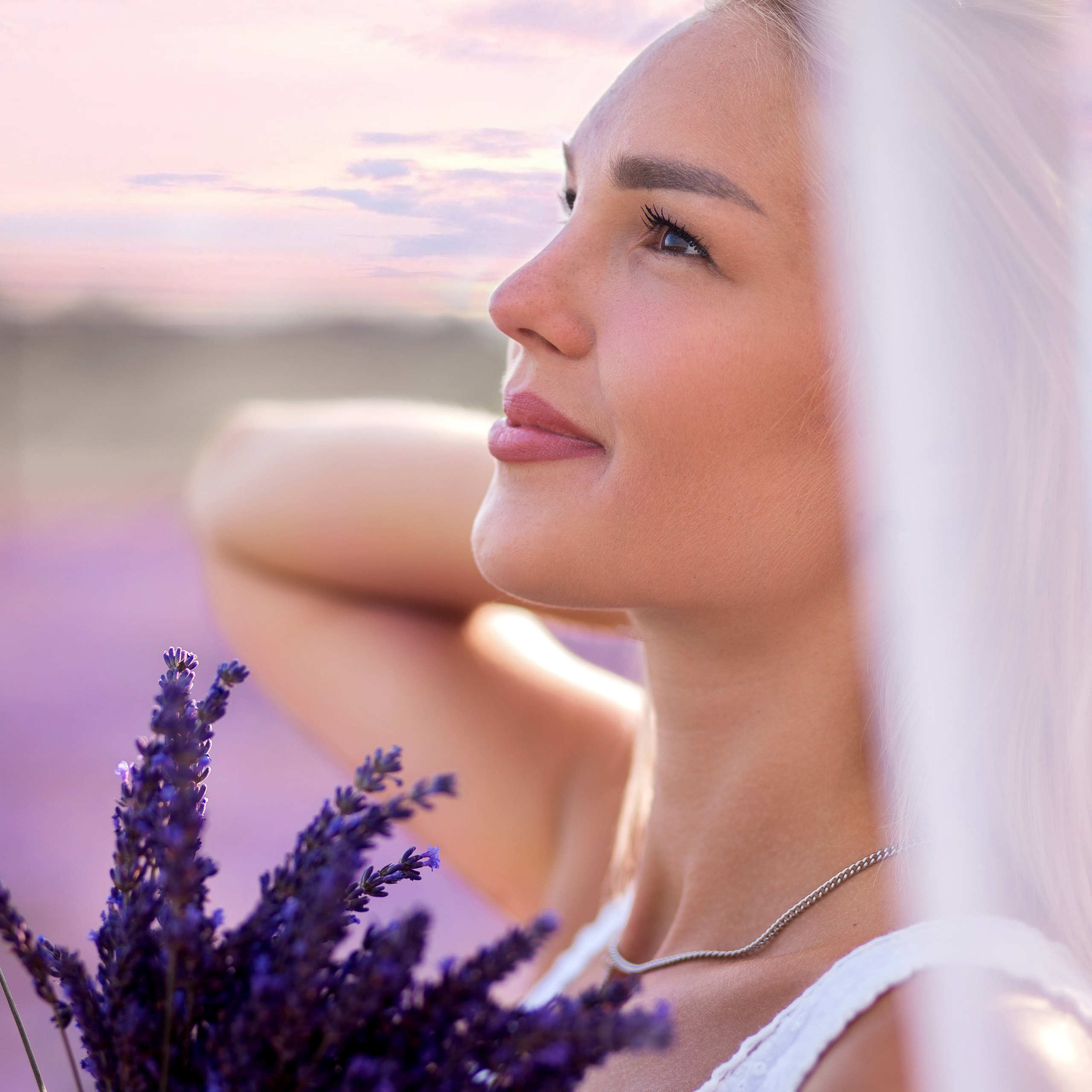 Фотосесія в Лаванді з Юлею «Лавандовий релакс»