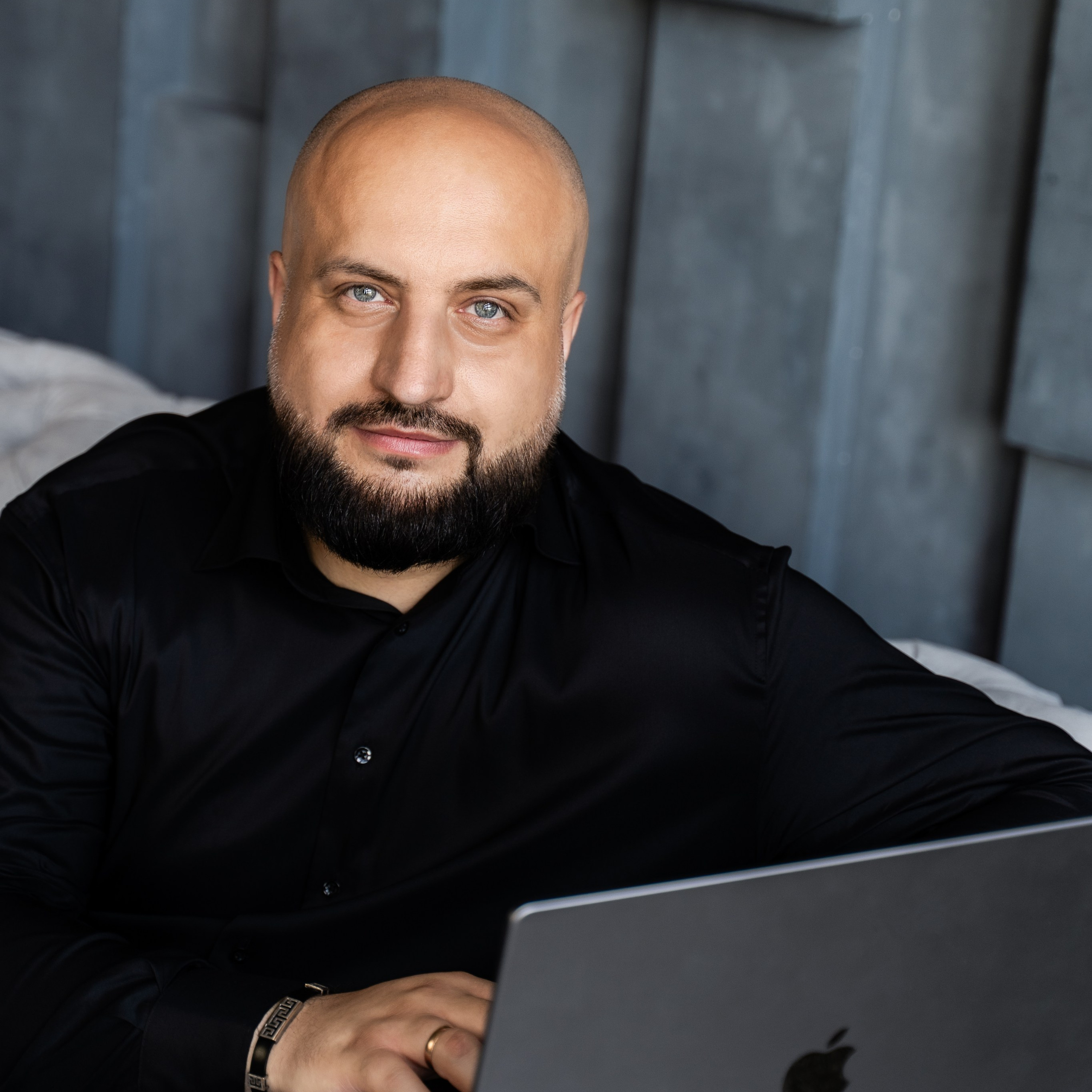 Чоловіча бренд фотосесія