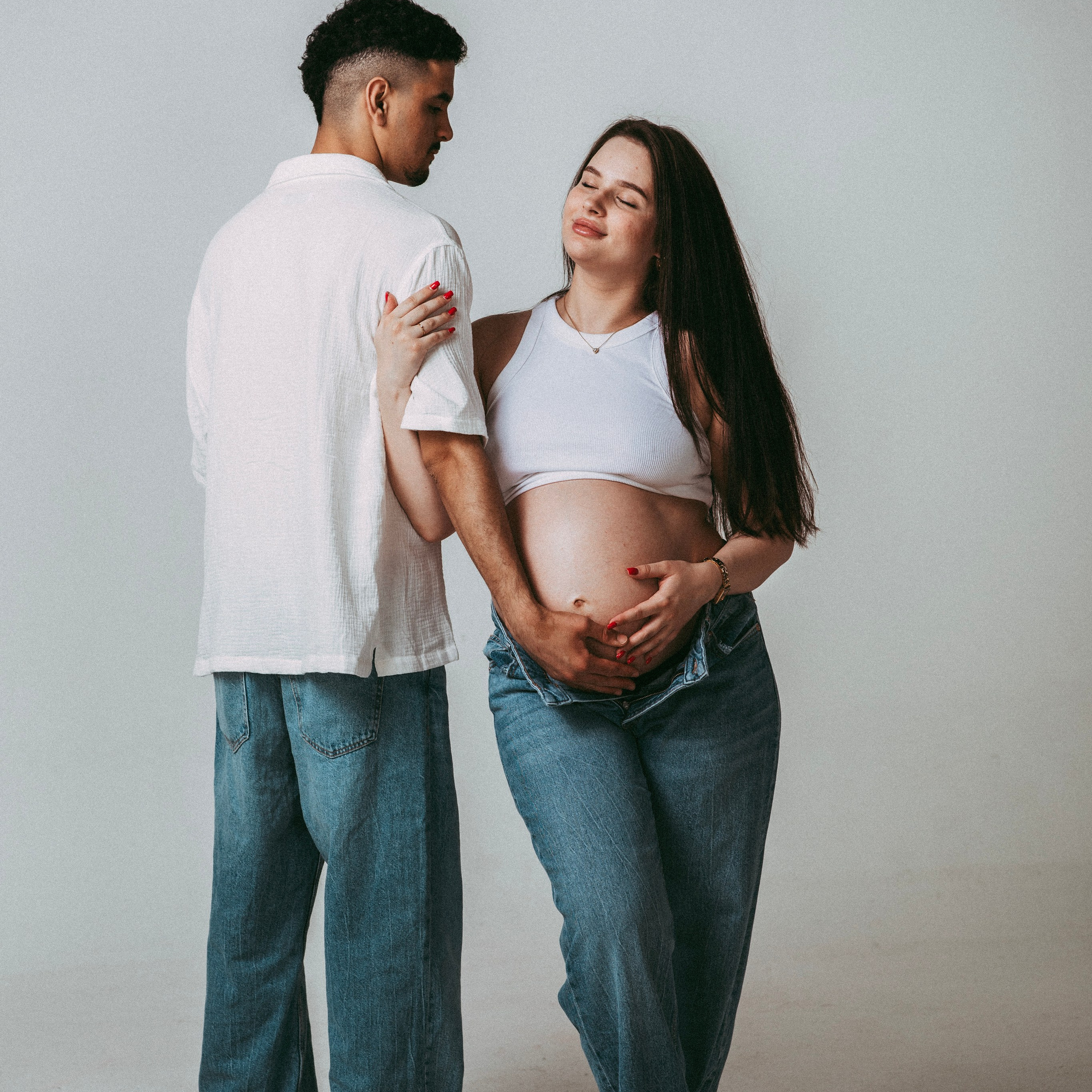 Вагітність студія. Наталя Твердохліб - дитячий та сімейний фотограф в Дрездені, Німеччина