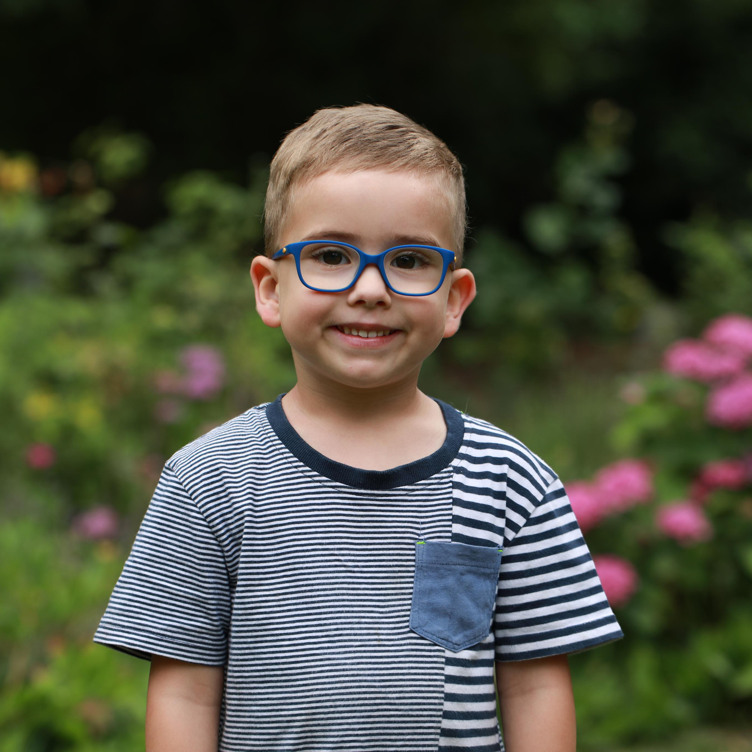 Долоньки літо 2022 випускний. Наталя Твердохліб - дитячий та сімейний фотограф в Дрездені, Німеччина