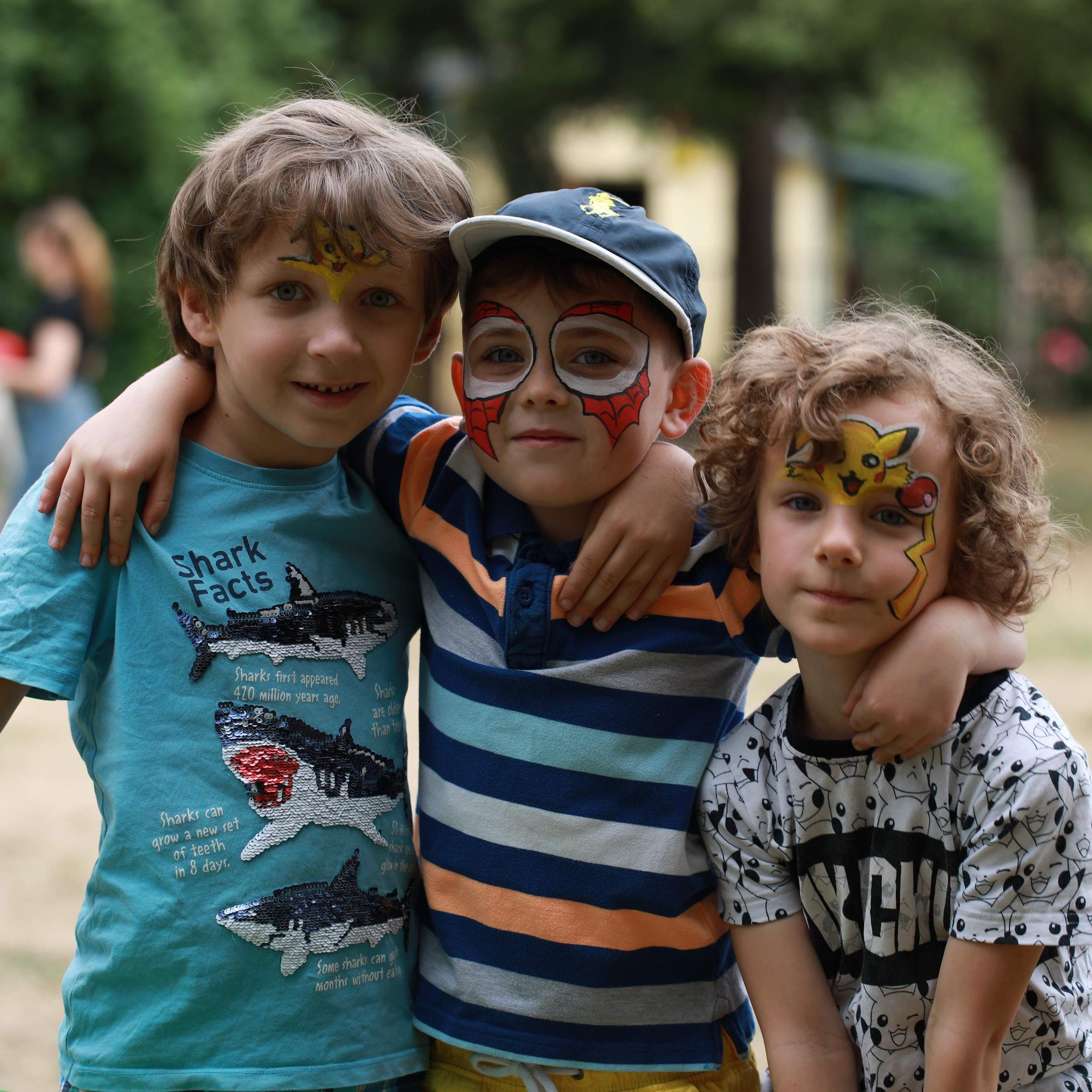 Долоньки літо 2022 випускний. Наталя Твердохліб - дитячий та сімейний фотограф в Дрездені, Німеччина