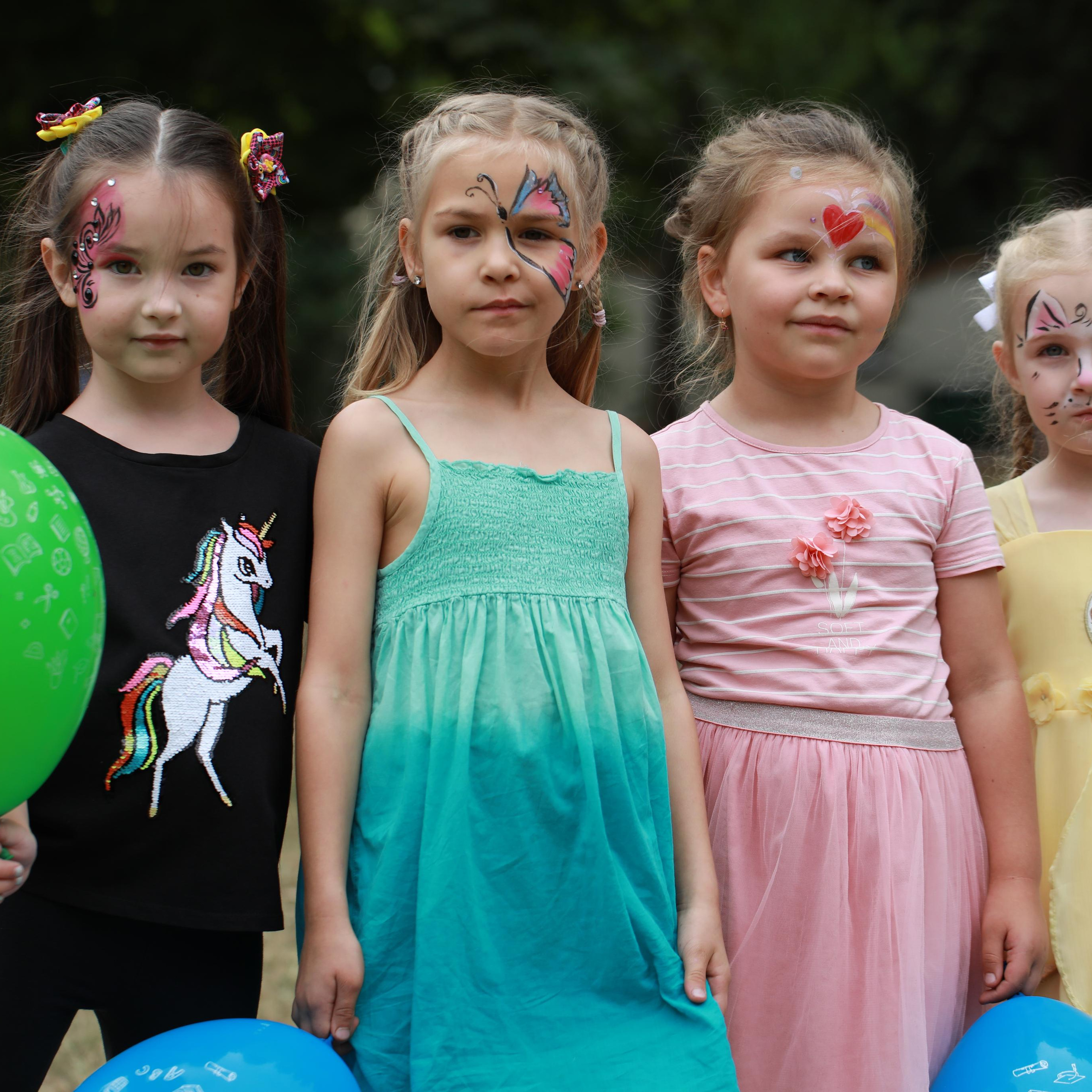 Долоньки літо 2022 випускний. Наталя Твердохліб - дитячий та сімейний фотограф в Дрездені, Німеччина