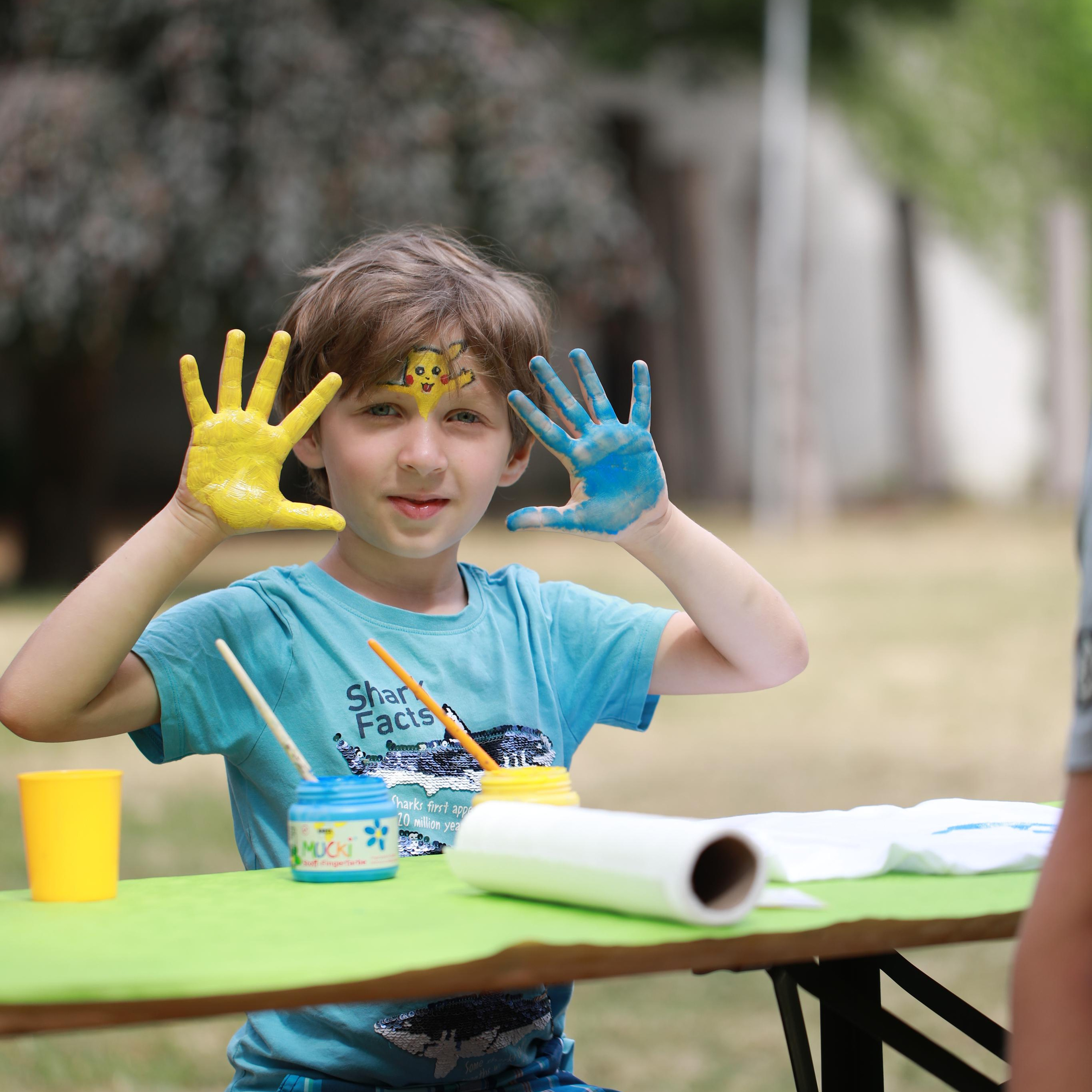 Долоньки літо 2022 випускний. Наталя Твердохліб - дитячий та сімейний фотограф в Дрездені, Німеччина