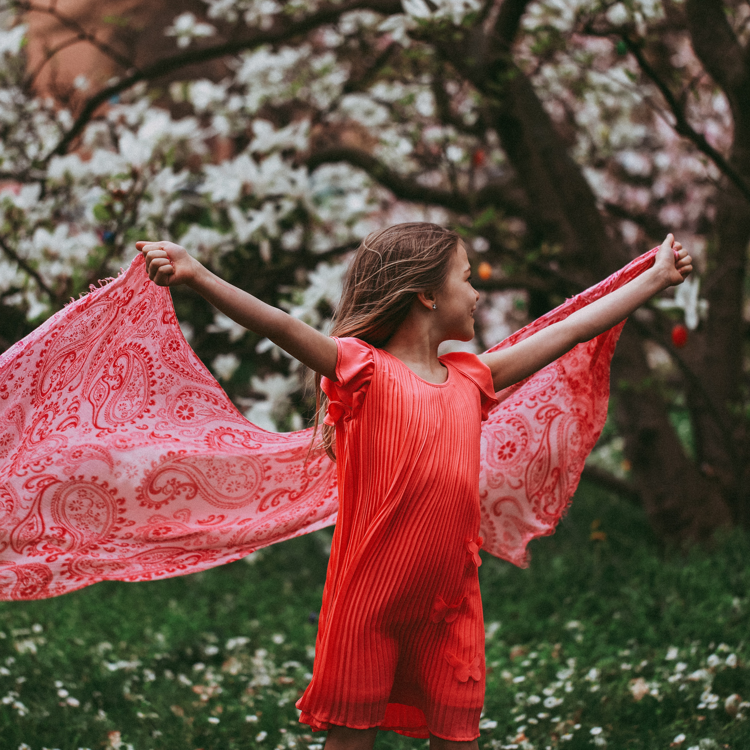 Весна в саду. Наталя Твердохліб - дитячий та сімейний фотограф в Дрездені, Німеччина