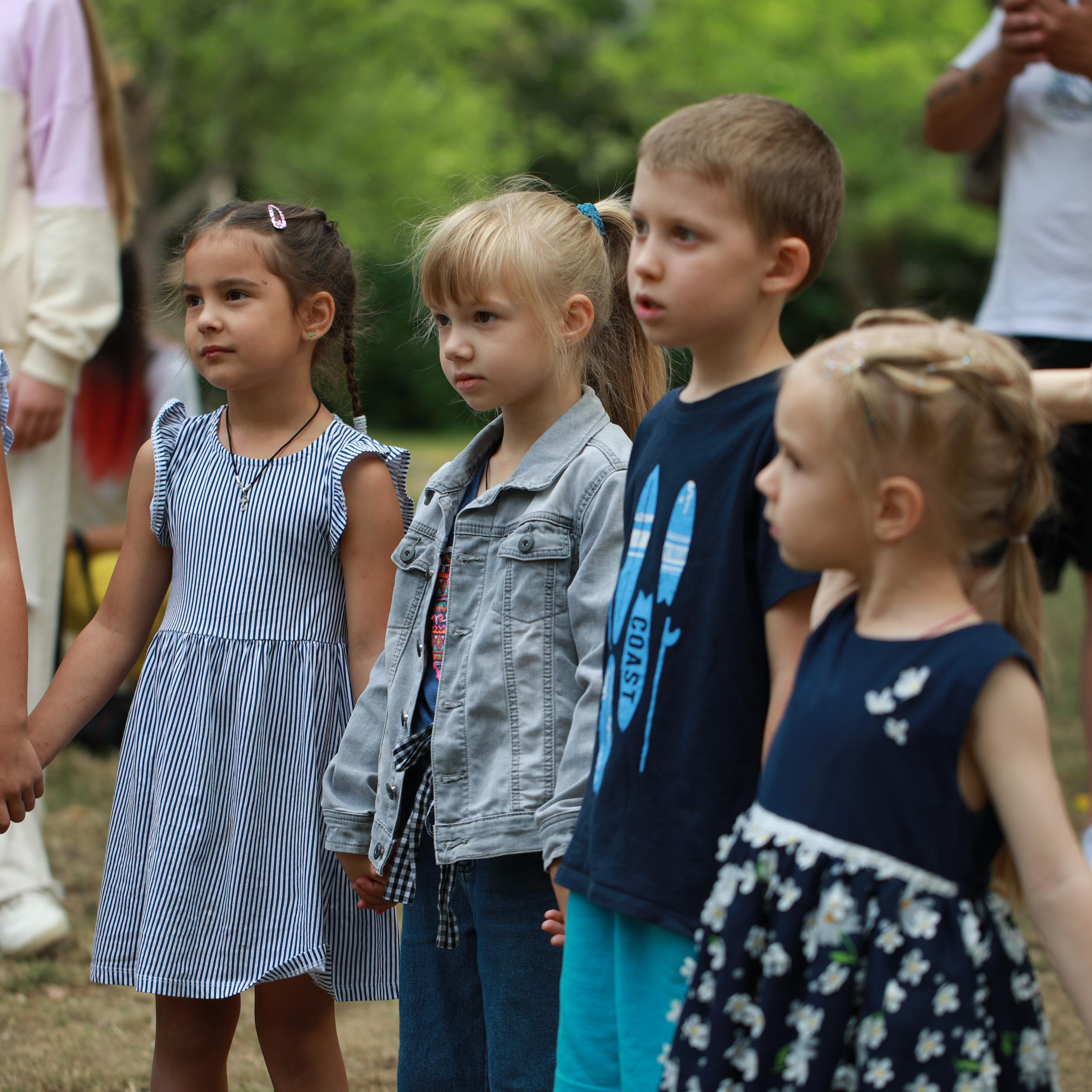 Долоньки літо 2022 випускний. Наталя Твердохліб - дитячий та сімейний фотограф в Дрездені, Німеччина