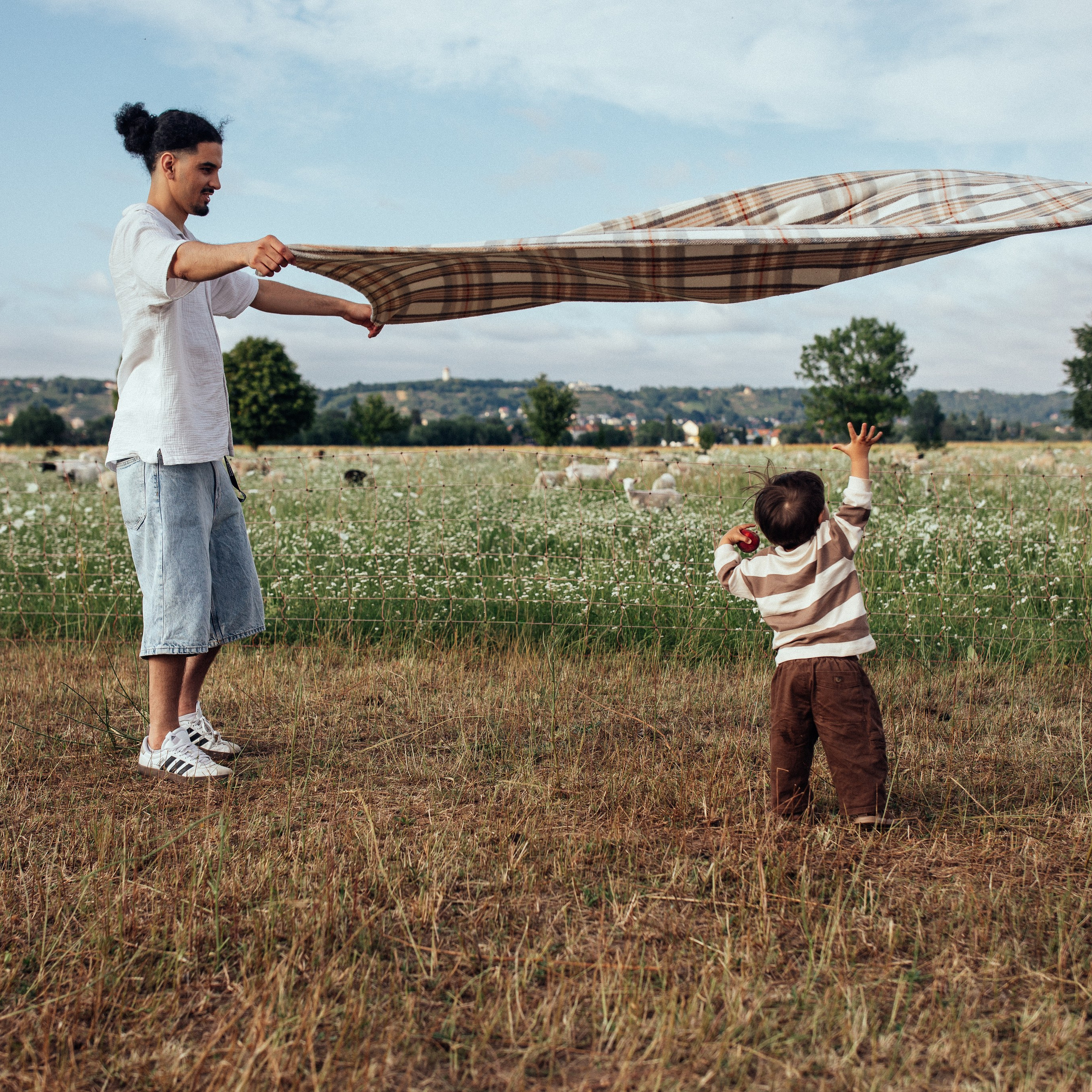 Elias. Natalia Tverdokhlib ist eine Kinder- und Familienfotografin in Dresden