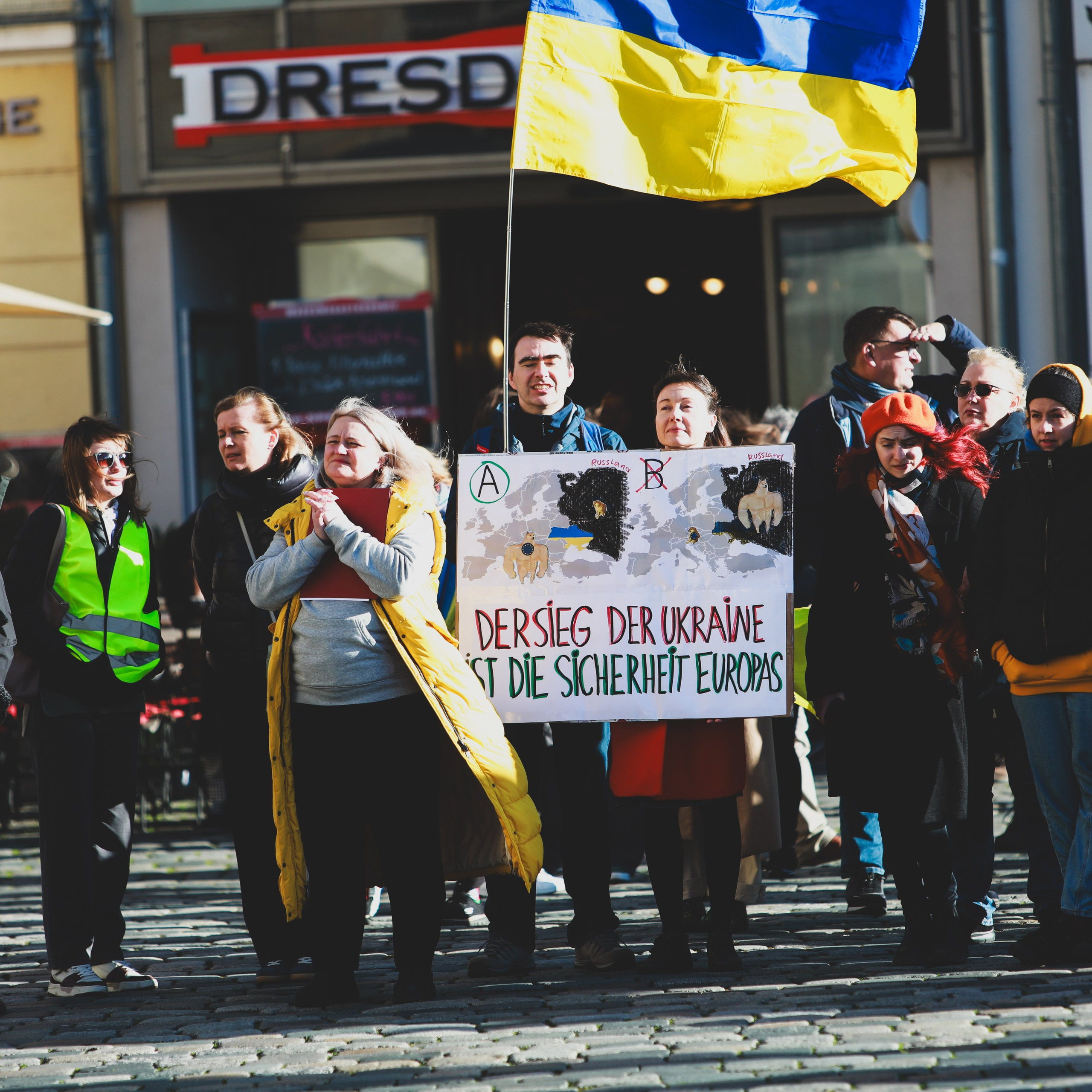 Друга річниця незламності. Дрезден. Наталя Твердохліб - дитячий та сімейний фотограф в Дрездені, Німеччина