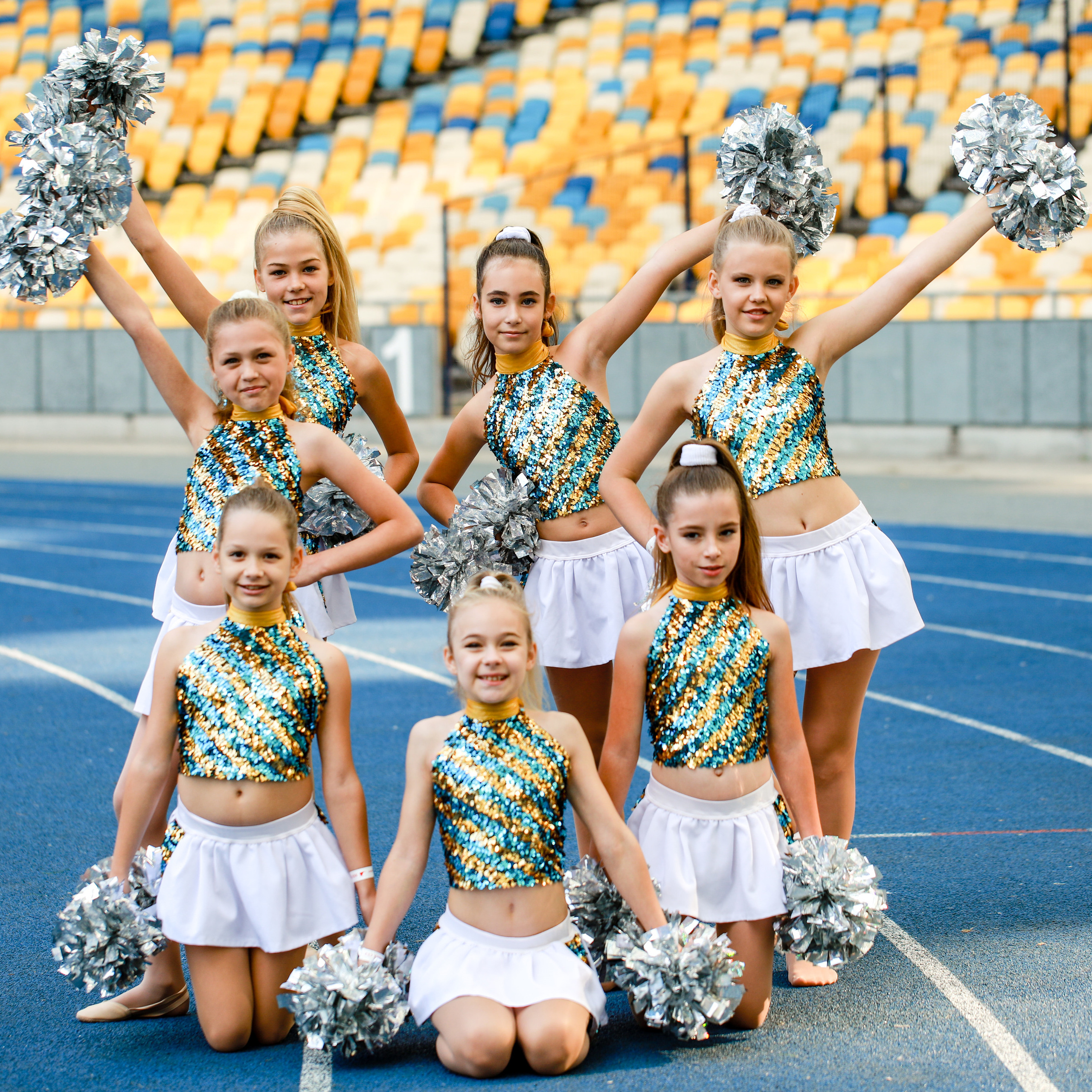 День Народження Red Foxes на олімпійському