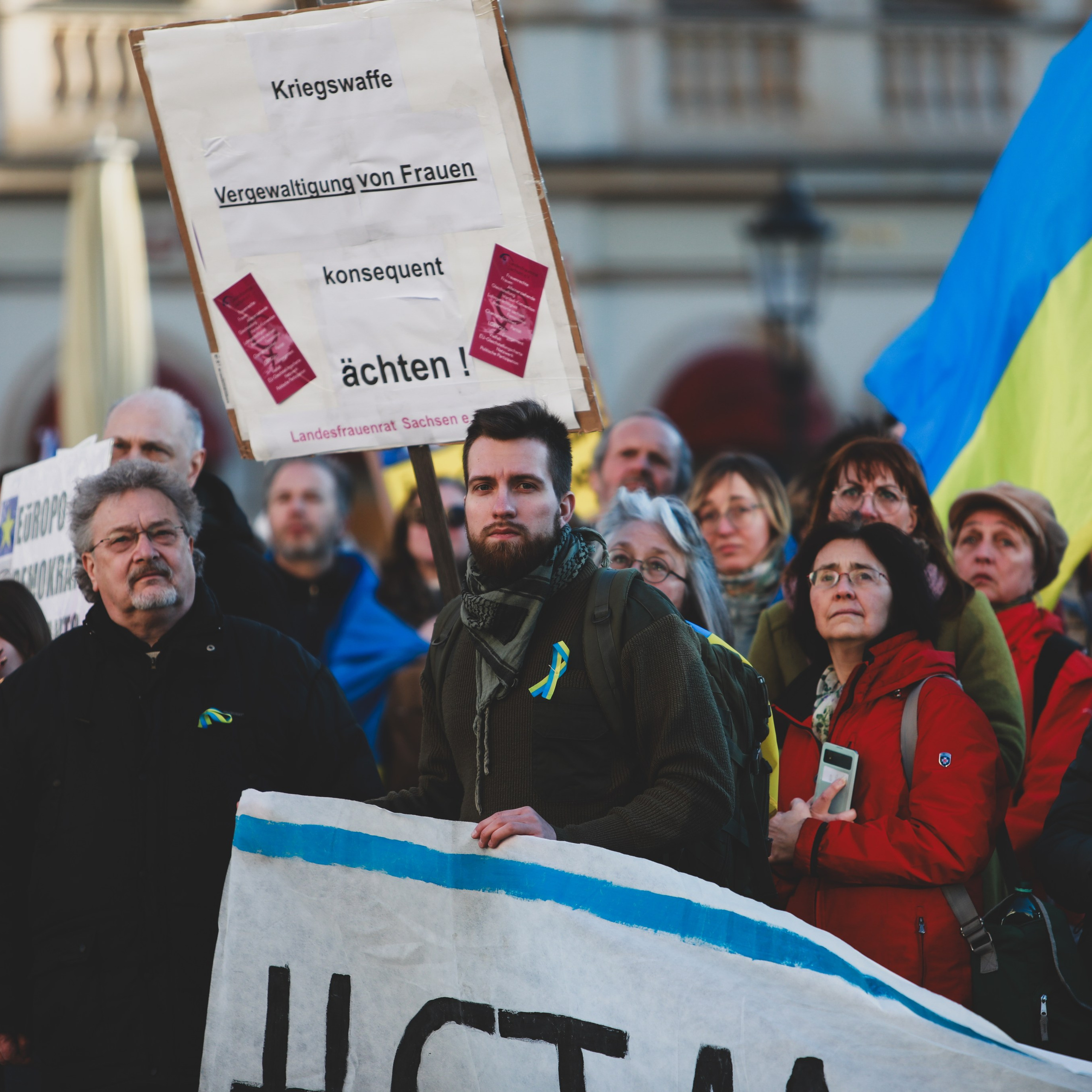 Друга річниця незламності. Дрезден. Наталя Твердохліб - дитячий та сімейний фотограф в Дрездені, Німеччина