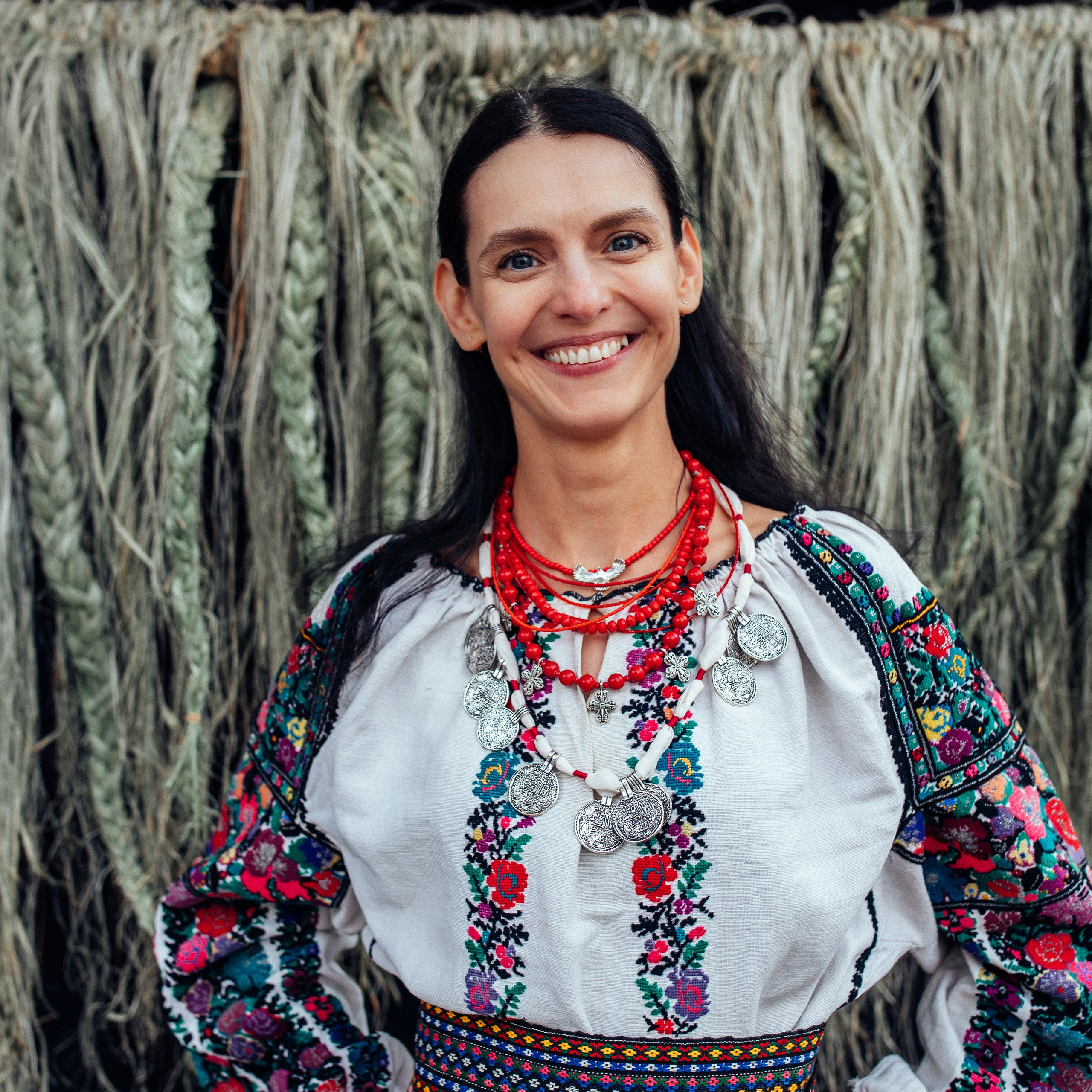 Chemnitz Wyschywanka Fest. Natalia Tverdokhlib is a children and family photographer in Dresden,