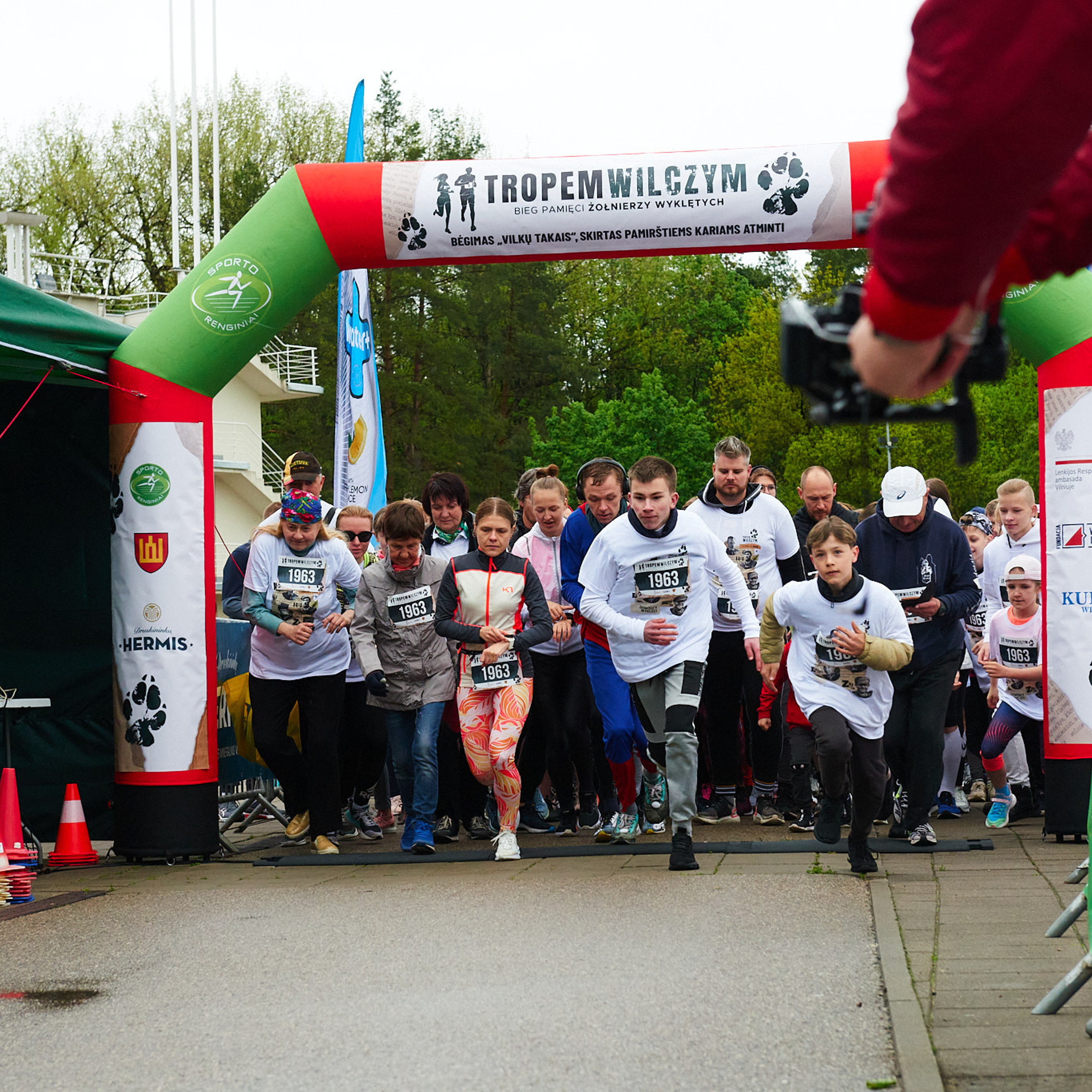 Atsiliepimai. Fotografas — Aleksandras Savickis