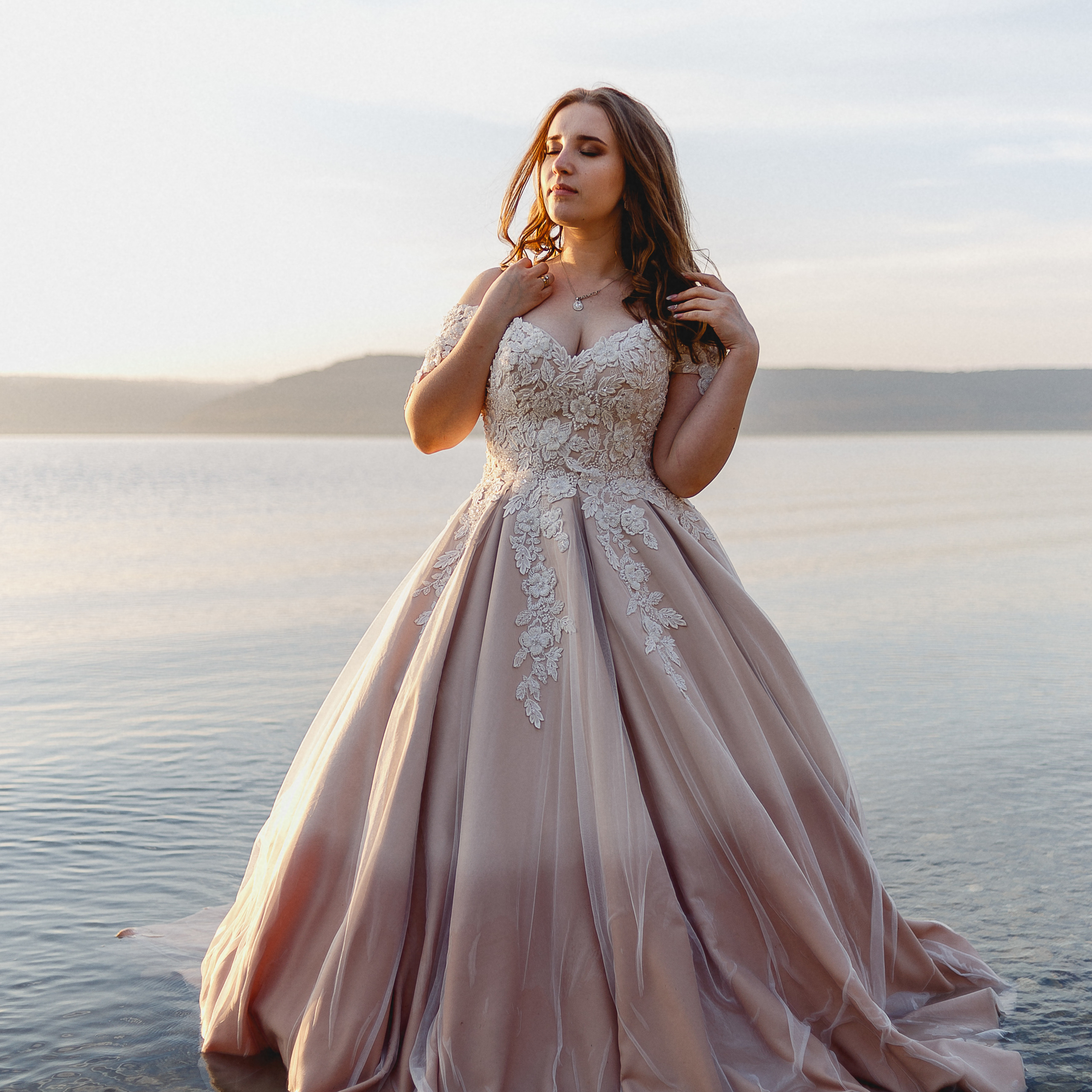 Reviews. Фотограф Максим Остапенко | Кам'янець-Подільський | Львів | Київ