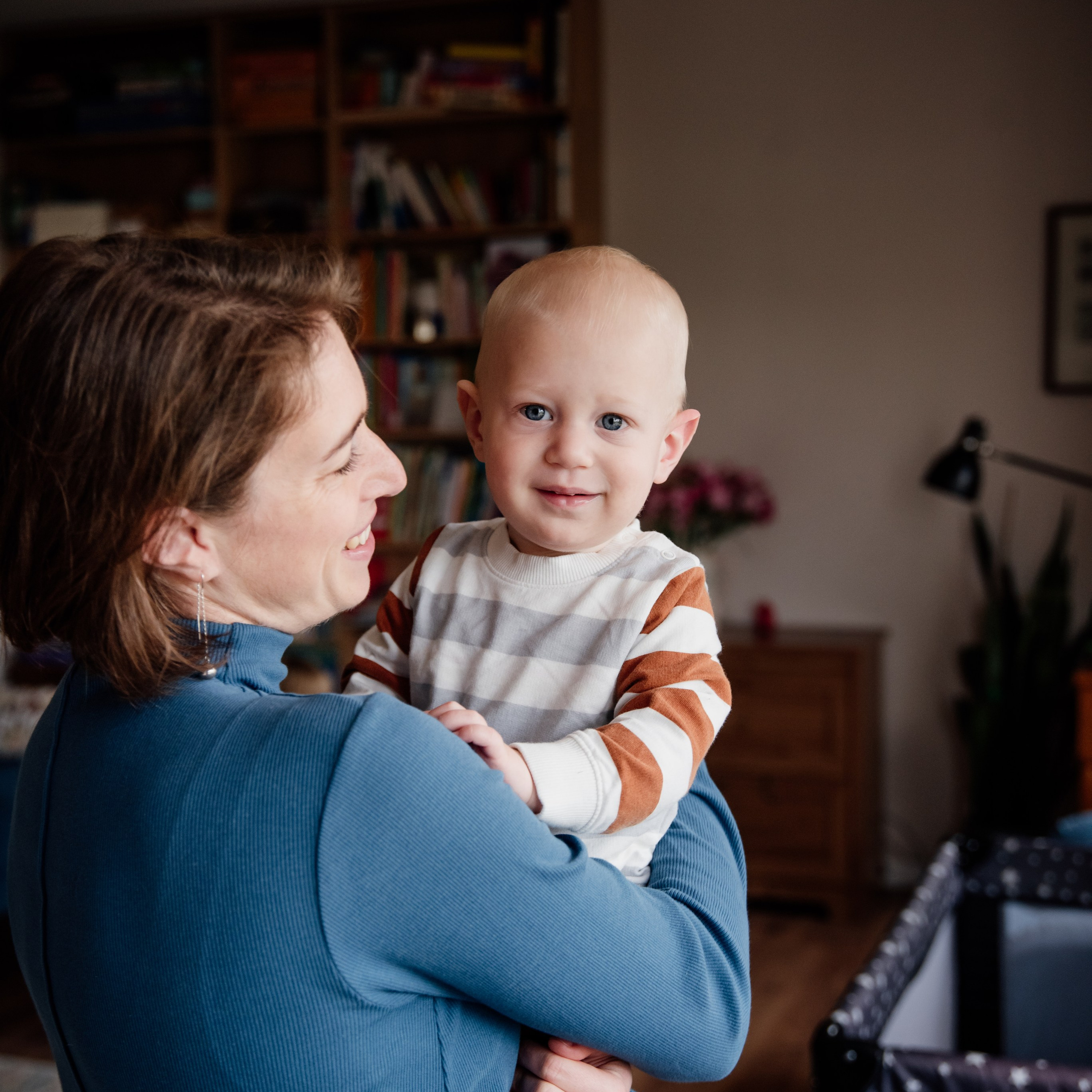 Family home photoshoot. Photographer in Israel Luba Ternavskaya