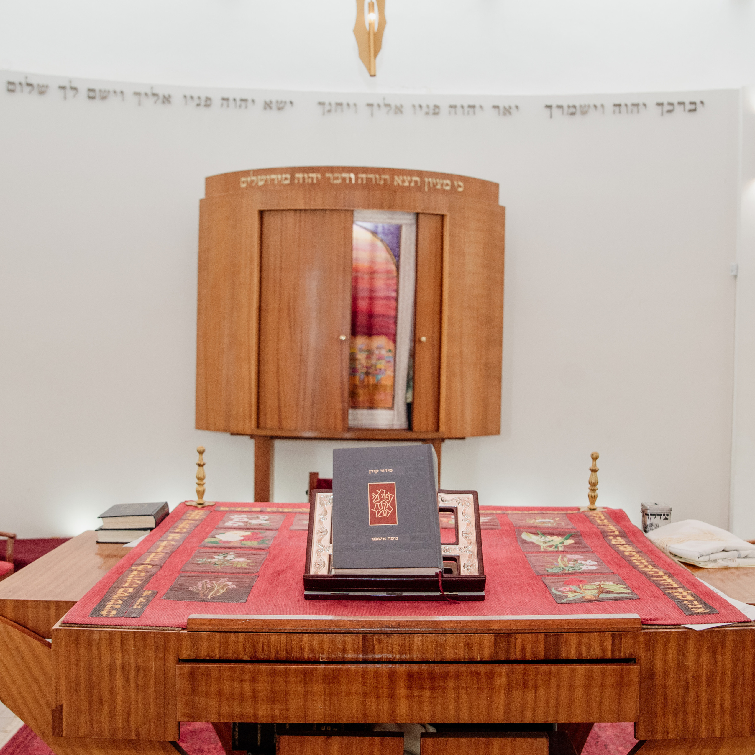 בר מצווה. צלמת ירושלים תל אביב ישראל