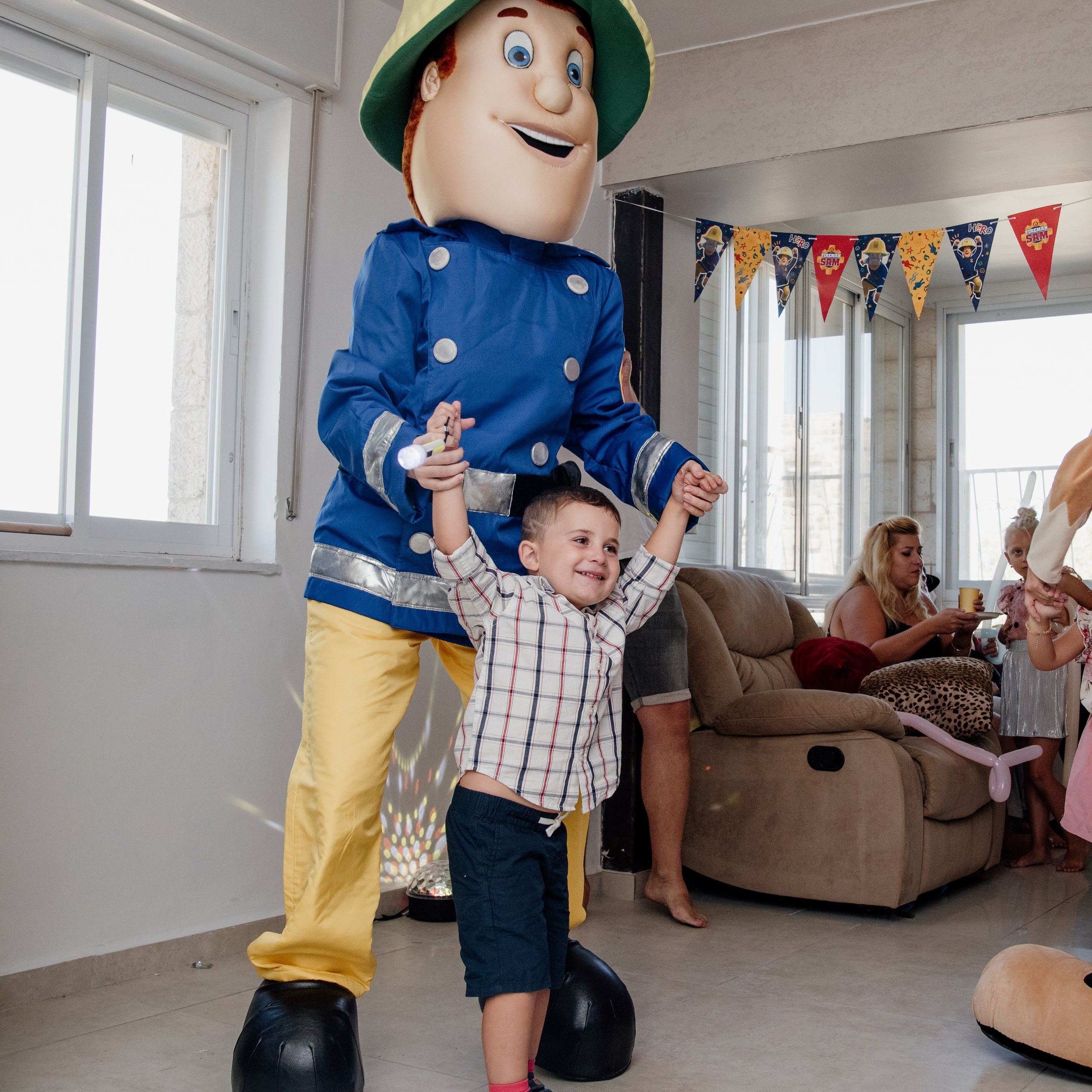 Moshe’s birth day 4 years. Photographer in Israel Luba Ternavskaya