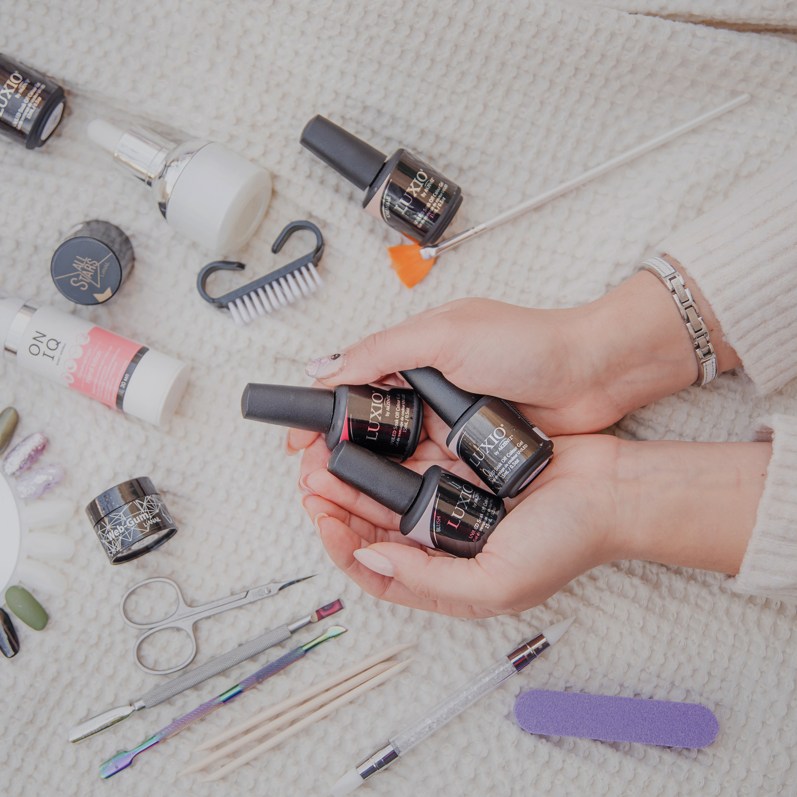Profile for a manicurist. Photographer in Israel Luba Ternavskaya
