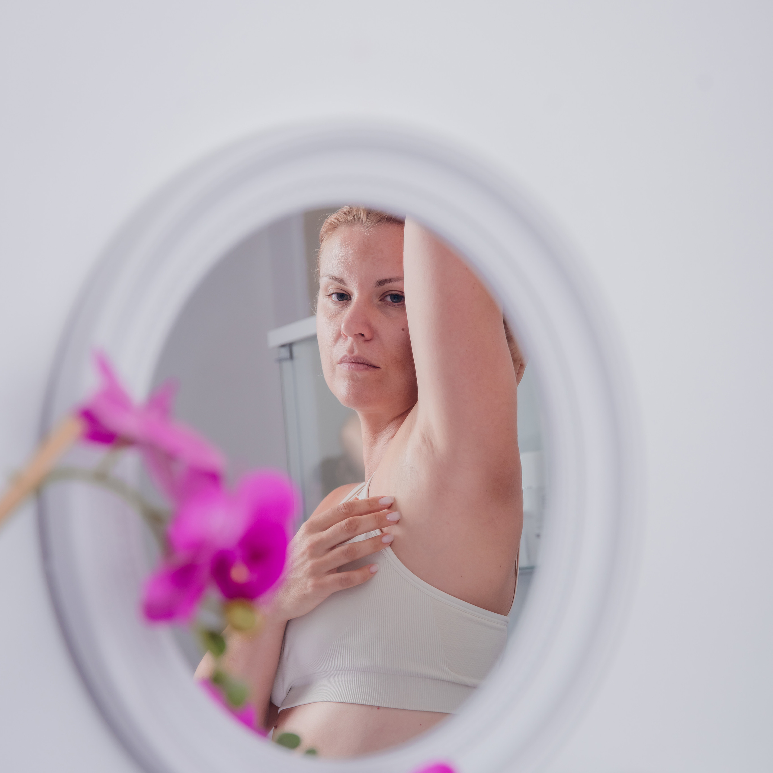 Photoshoot for the master of sugaring and depilation. צלמת ירושלים תל אביב ישראל