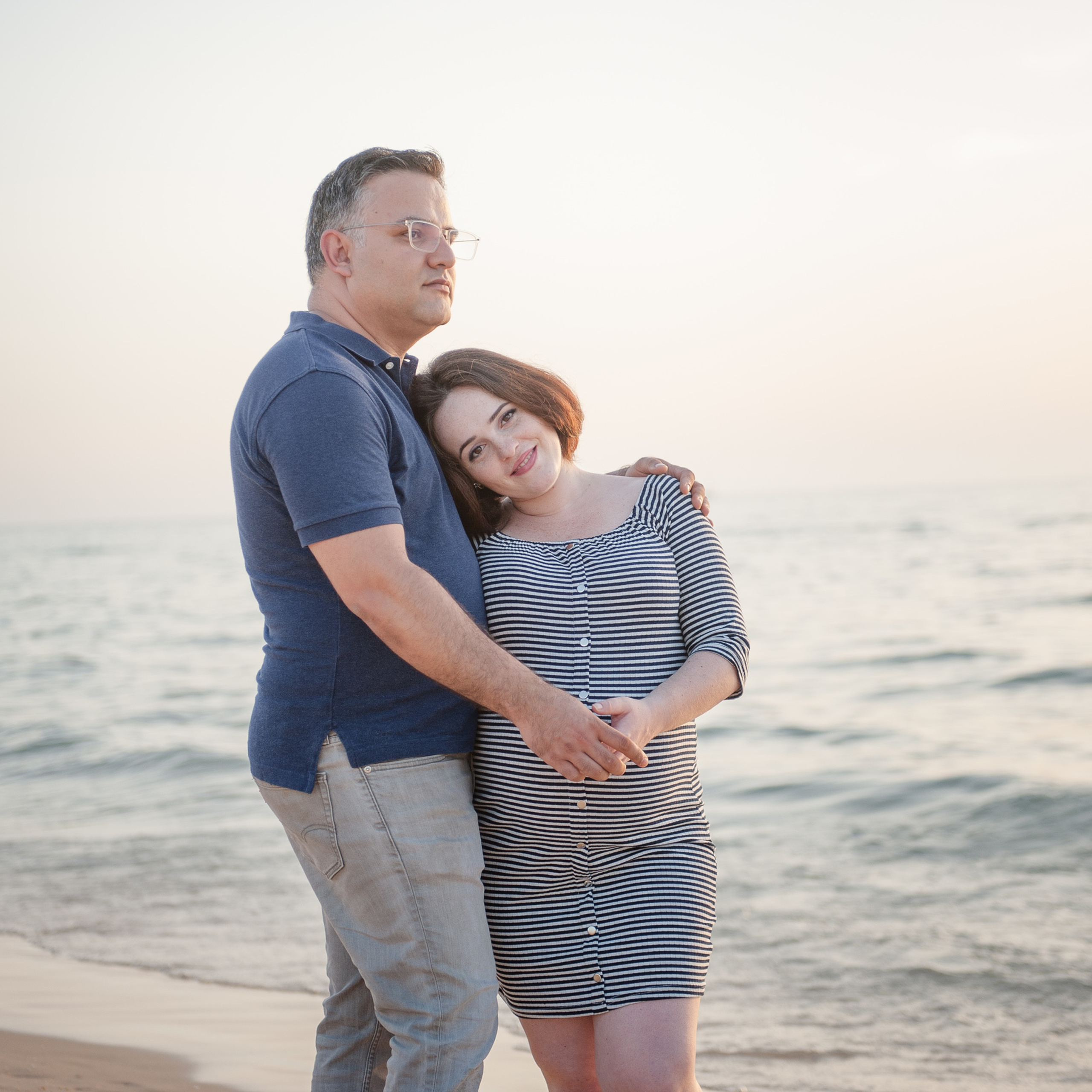 Outdoor maternity photoshoot. Photographer in Israel Luba Ternavskaya